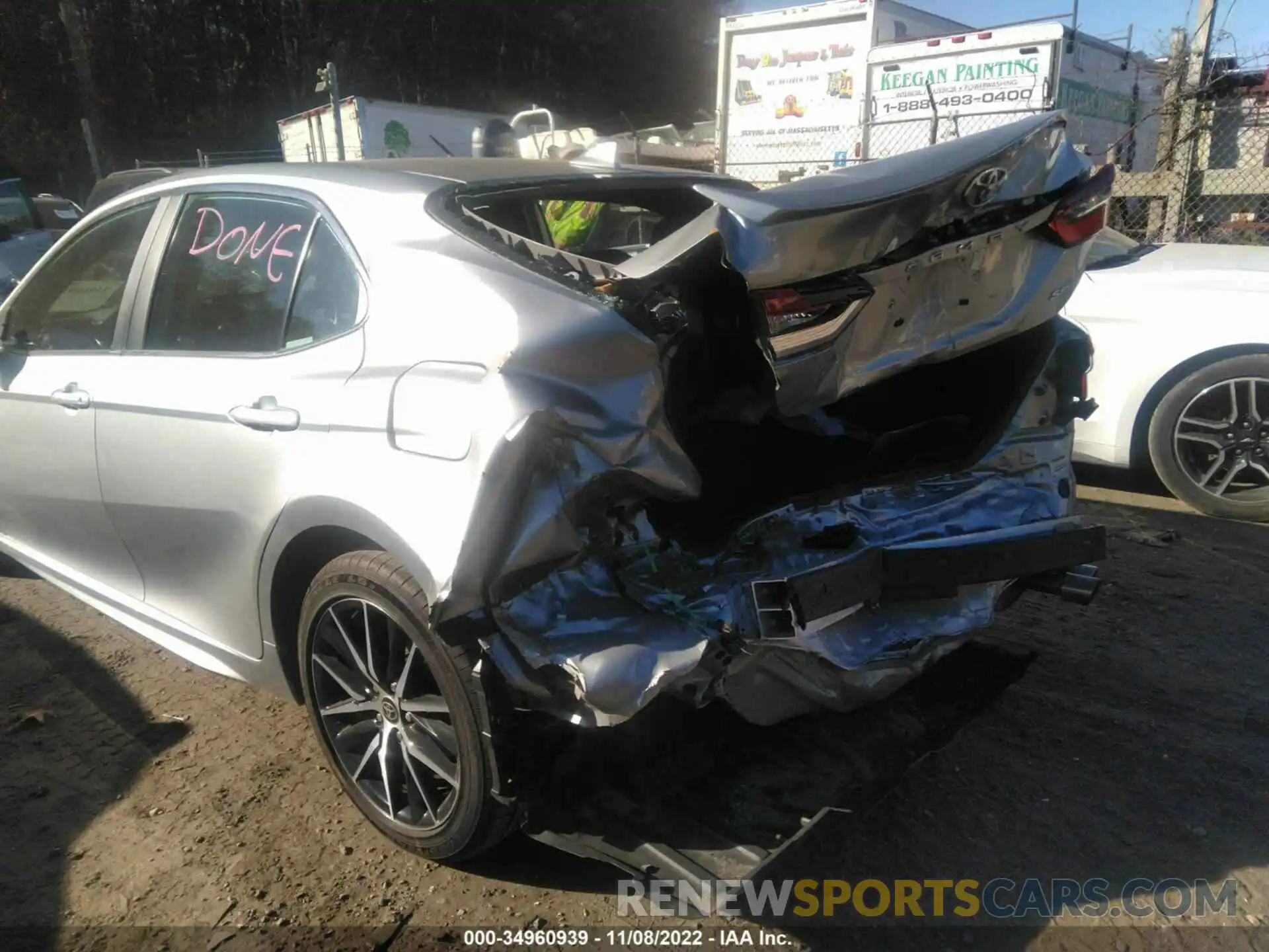 6 Photograph of a damaged car 4T1G11AK3MU558808 TOYOTA CAMRY 2021