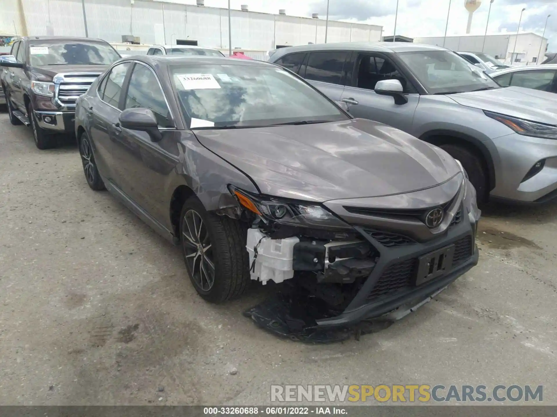 1 Photograph of a damaged car 4T1G11AK3MU562809 TOYOTA CAMRY 2021