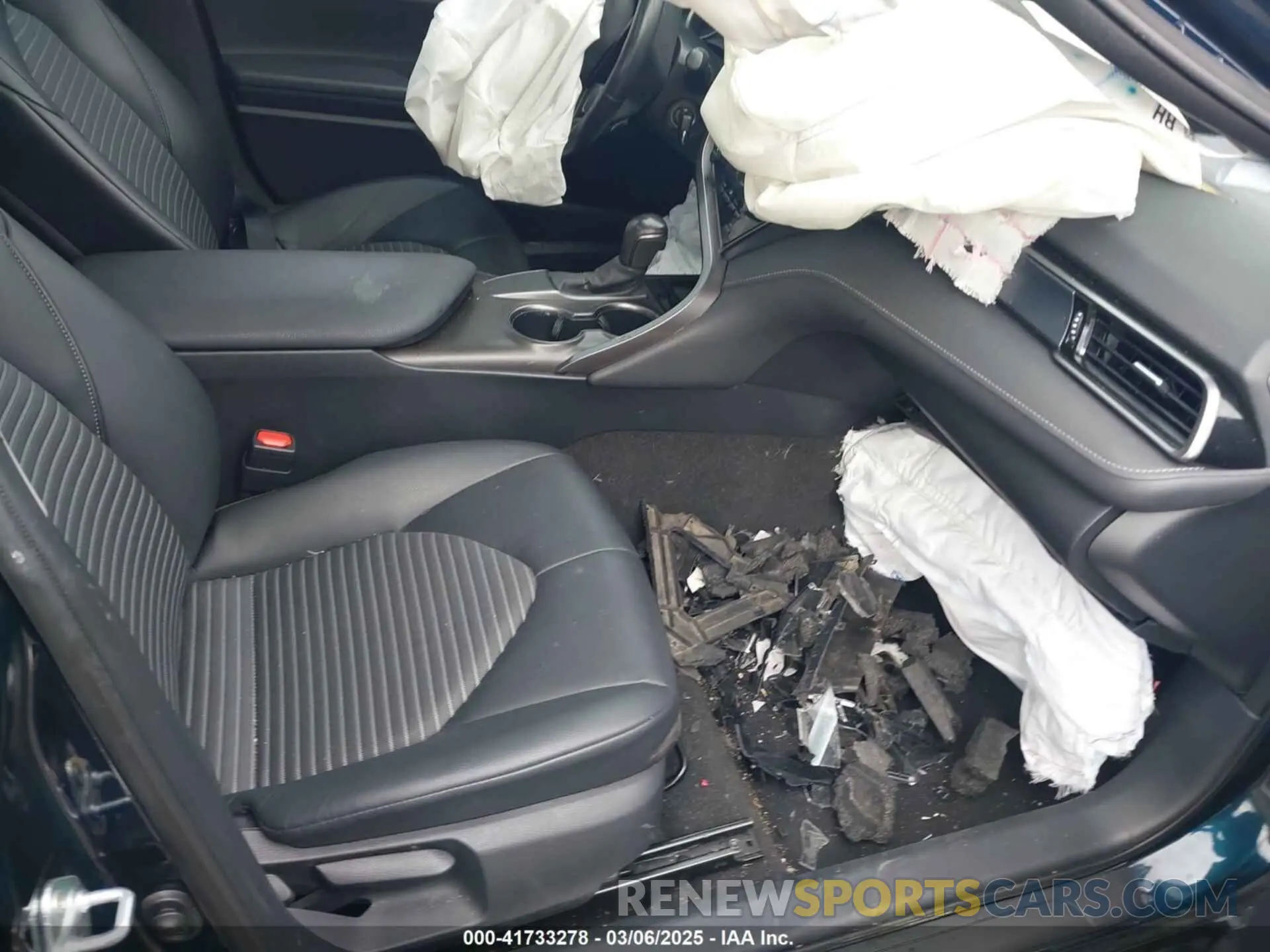 5 Photograph of a damaged car 4T1G11AK3MU567671 TOYOTA CAMRY 2021