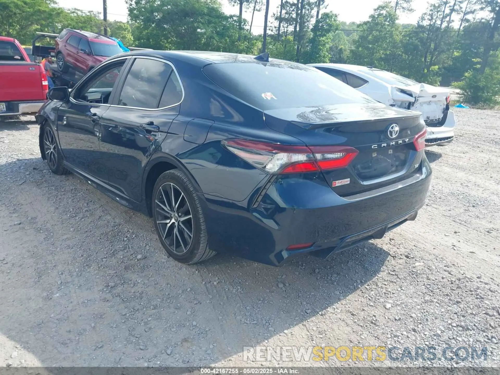 3 Photograph of a damaged car 4T1G11AK3MU576595 TOYOTA CAMRY 2021