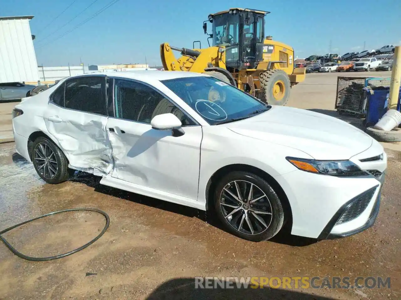 4 Photograph of a damaged car 4T1G11AK3MU579920 TOYOTA CAMRY 2021