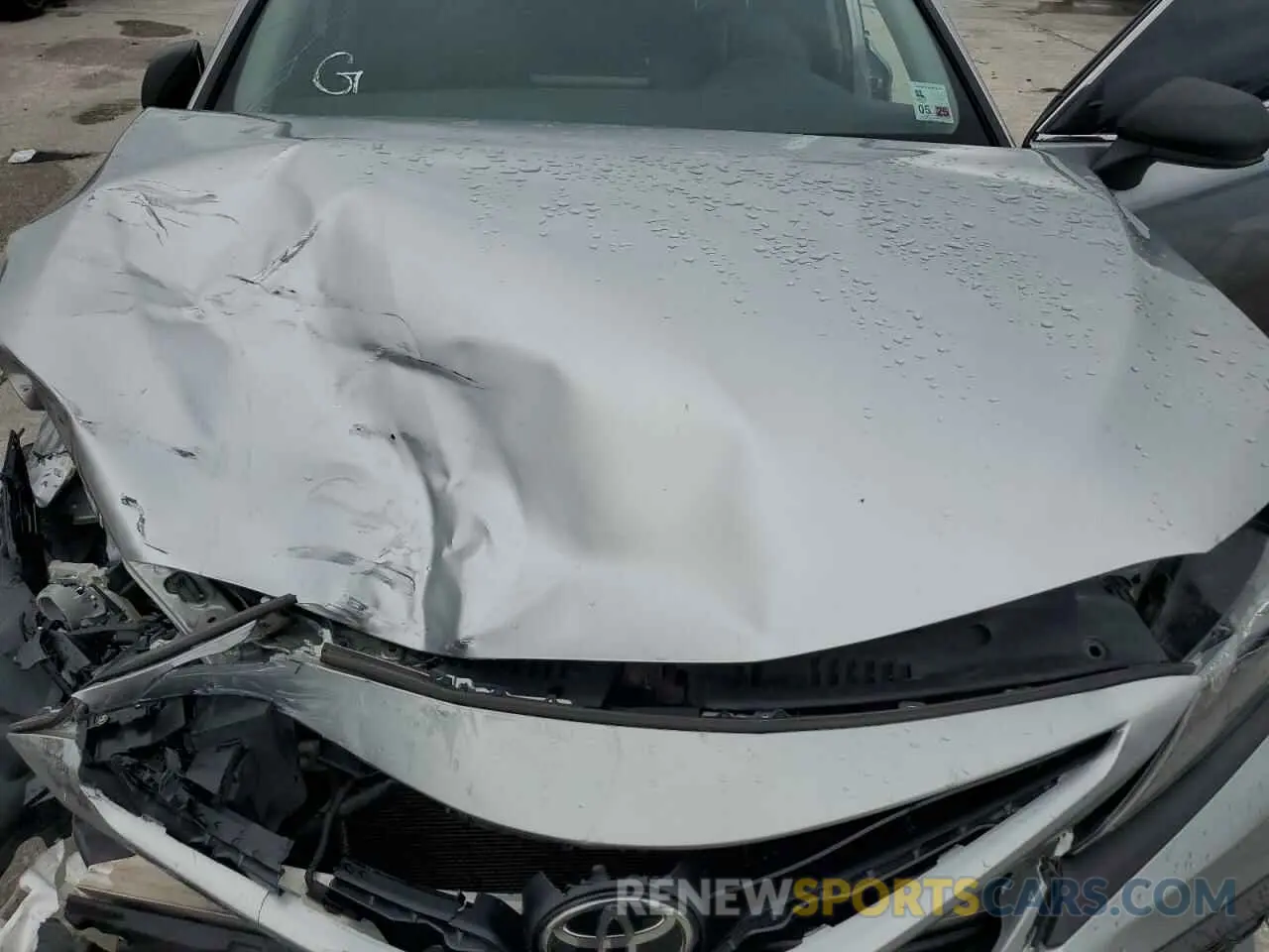 11 Photograph of a damaged car 4T1G11AK3MU591940 TOYOTA CAMRY 2021
