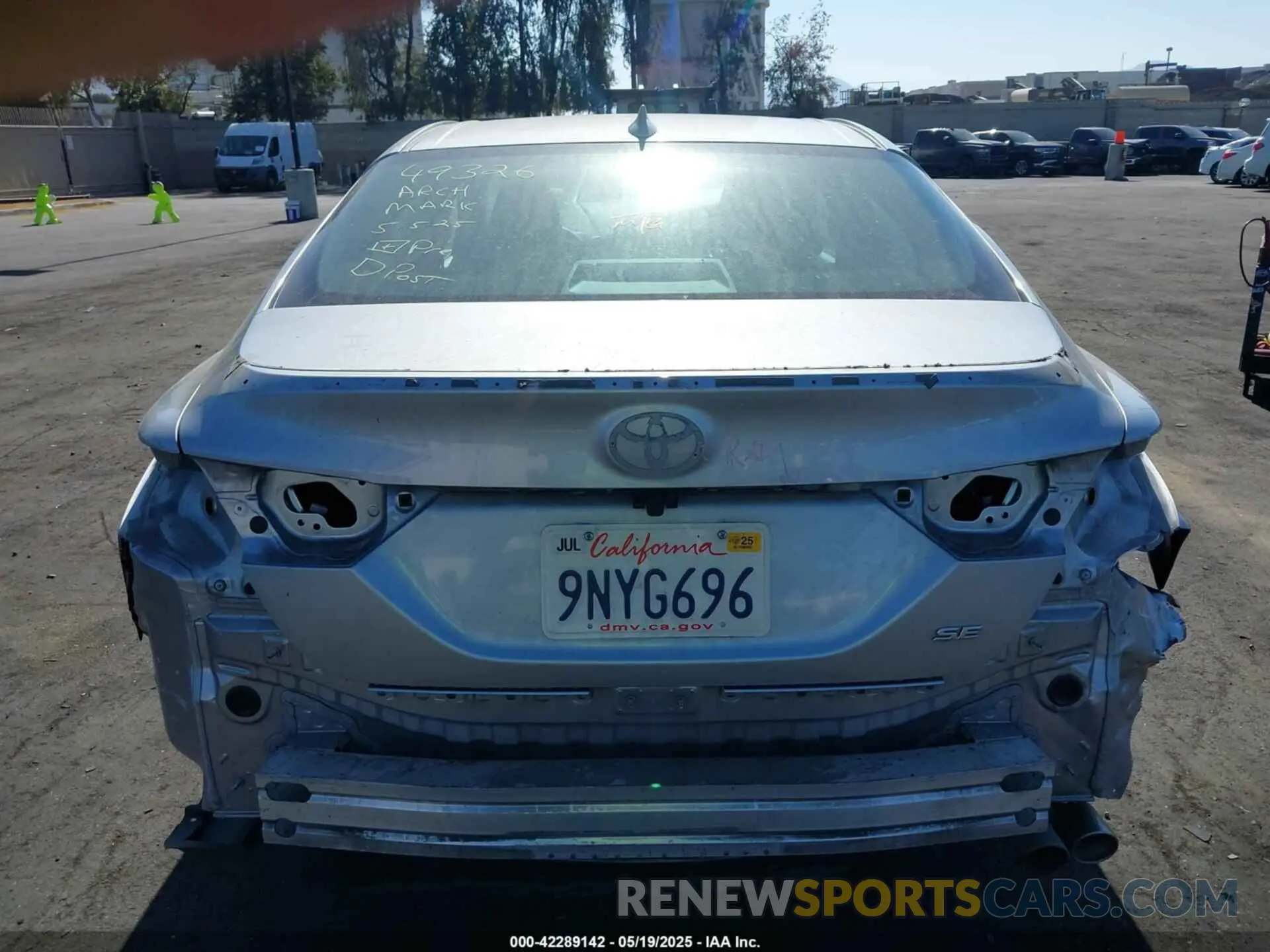 17 Photograph of a damaged car 4T1G11AK3MU602600 TOYOTA CAMRY 2021