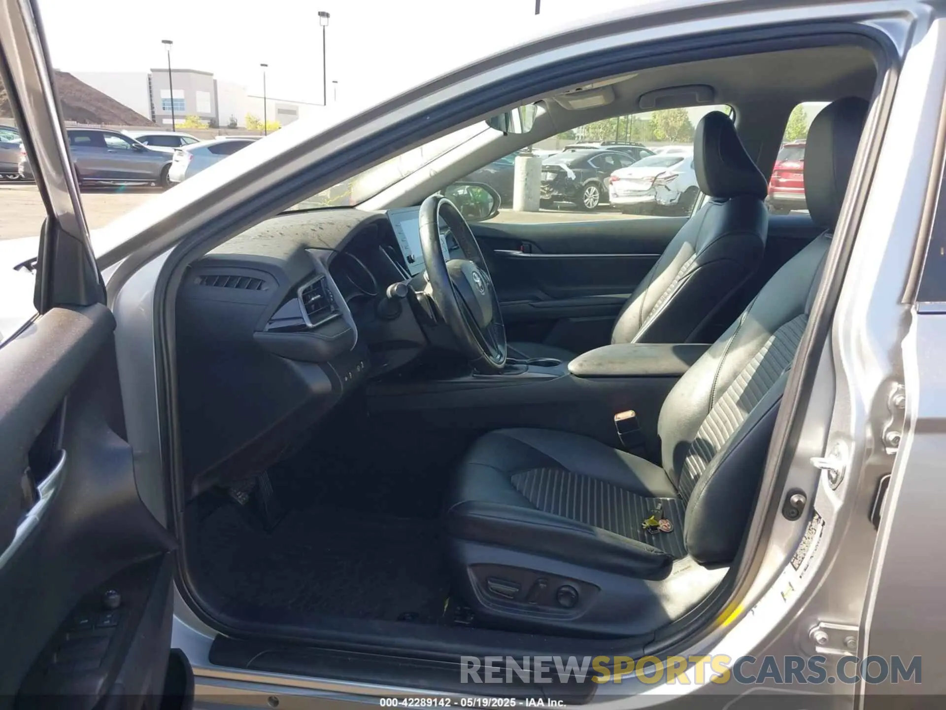 5 Photograph of a damaged car 4T1G11AK3MU602600 TOYOTA CAMRY 2021