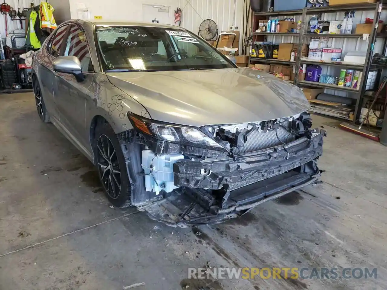 1 Photograph of a damaged car 4T1G11AK3MU603519 TOYOTA CAMRY 2021