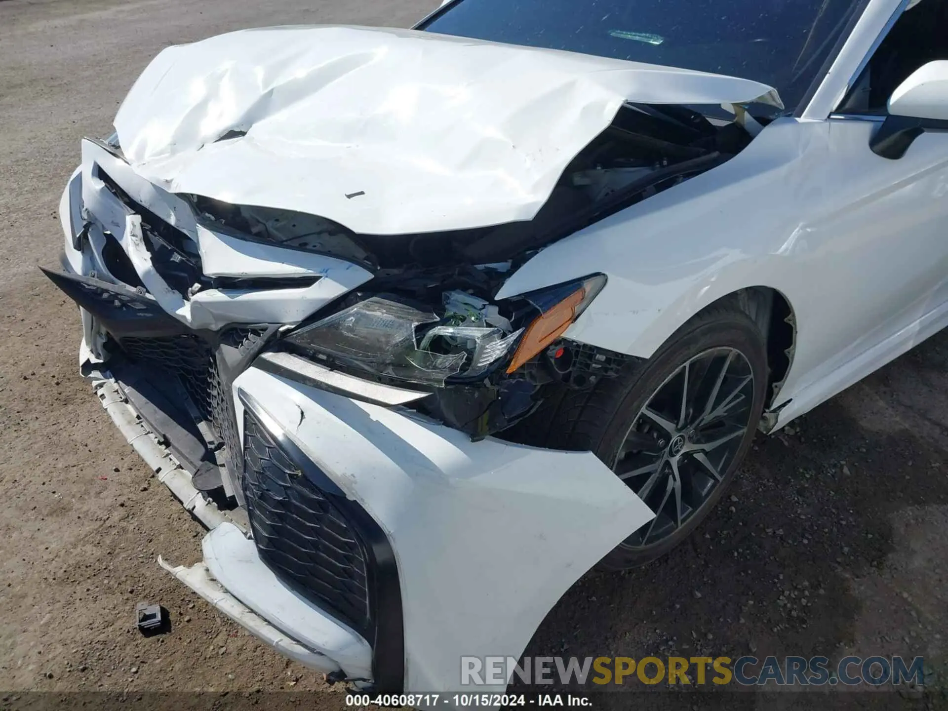 18 Photograph of a damaged car 4T1G11AK3MU607845 TOYOTA CAMRY 2021