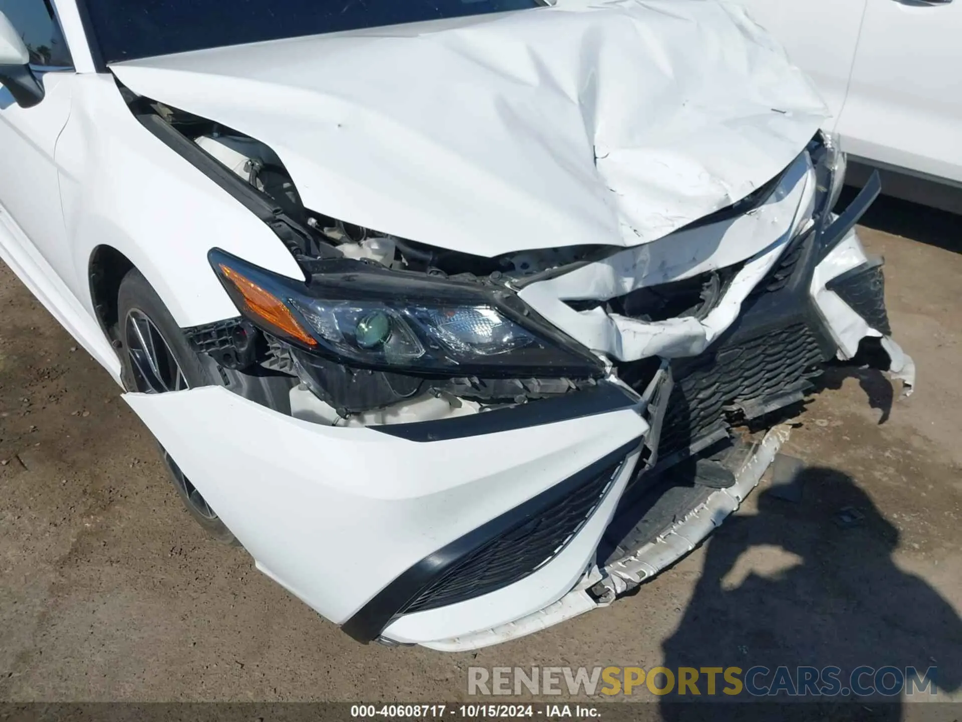 19 Photograph of a damaged car 4T1G11AK3MU607845 TOYOTA CAMRY 2021