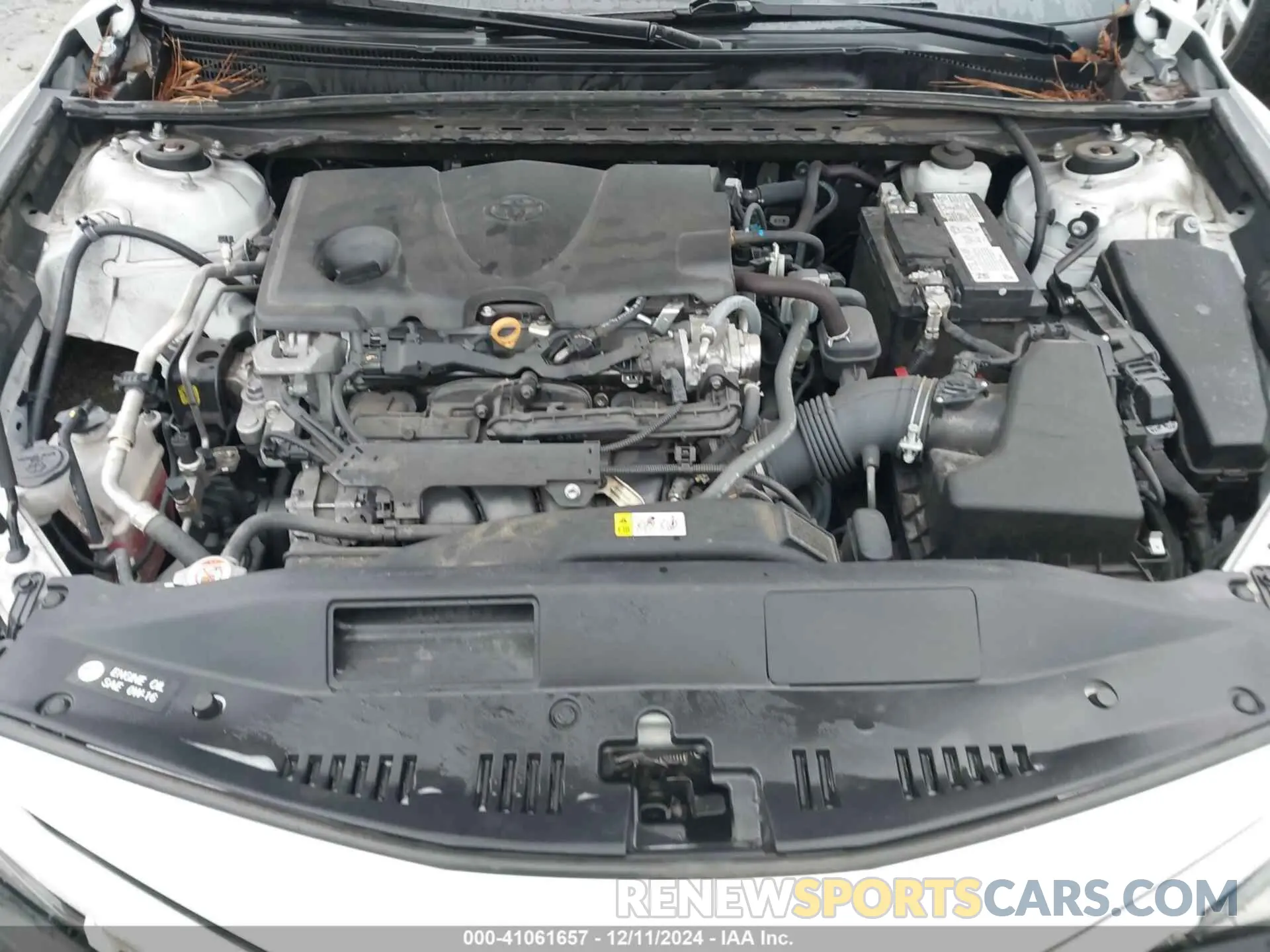 10 Photograph of a damaged car 4T1G11AK3MU610051 TOYOTA CAMRY 2021