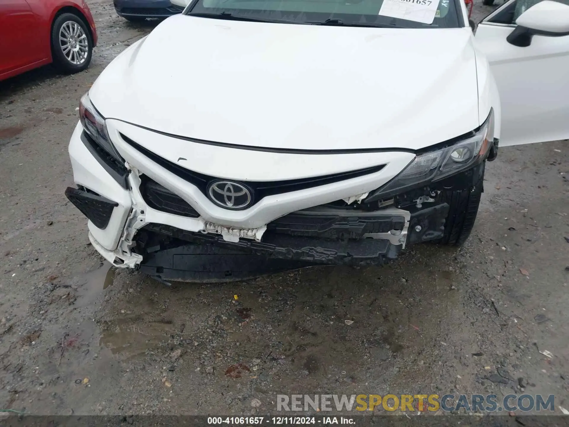 6 Photograph of a damaged car 4T1G11AK3MU610051 TOYOTA CAMRY 2021