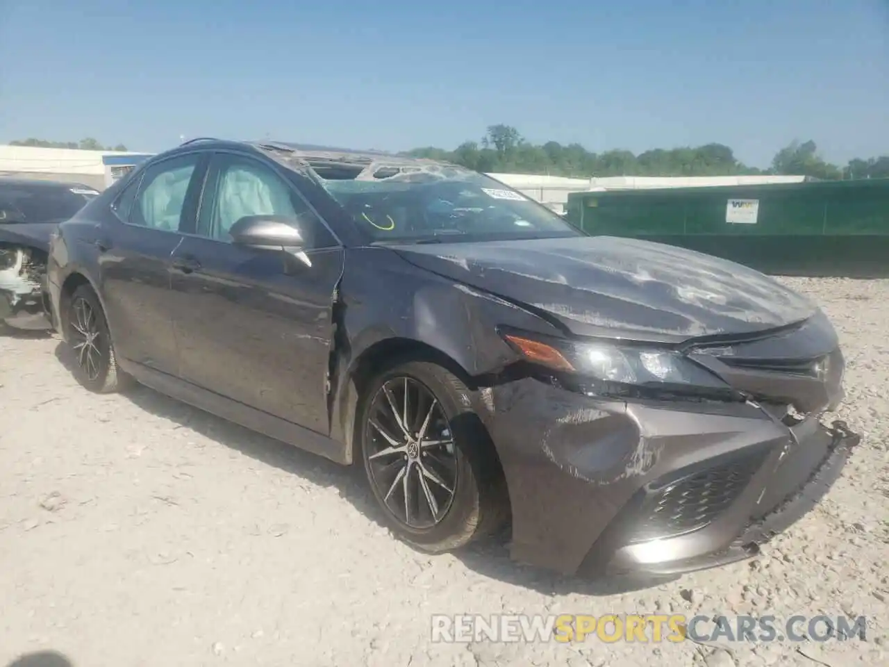 1 Photograph of a damaged car 4T1G11AK3MU613077 TOYOTA CAMRY 2021