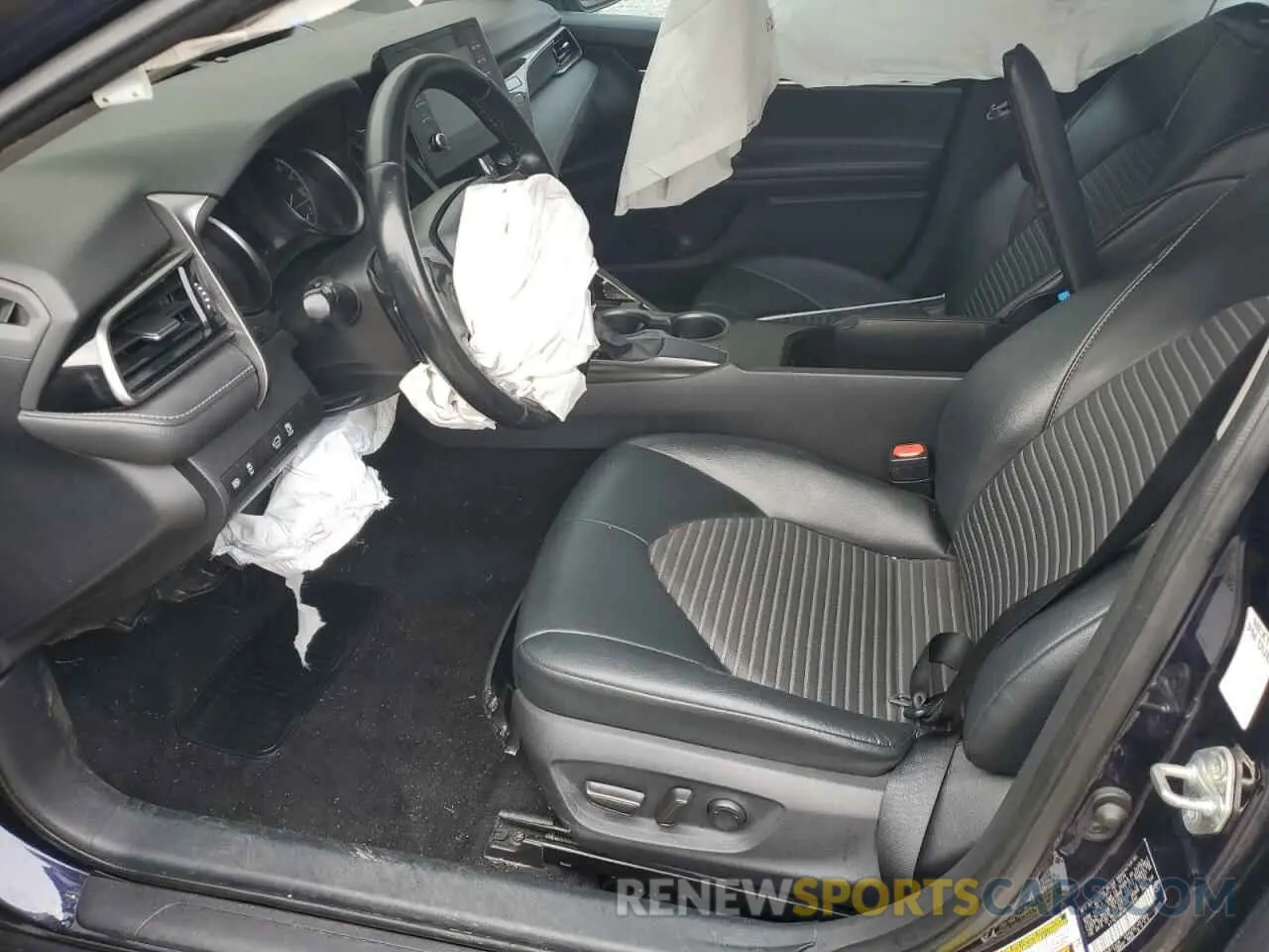 7 Photograph of a damaged car 4T1G11AK4MU406200 TOYOTA CAMRY 2021