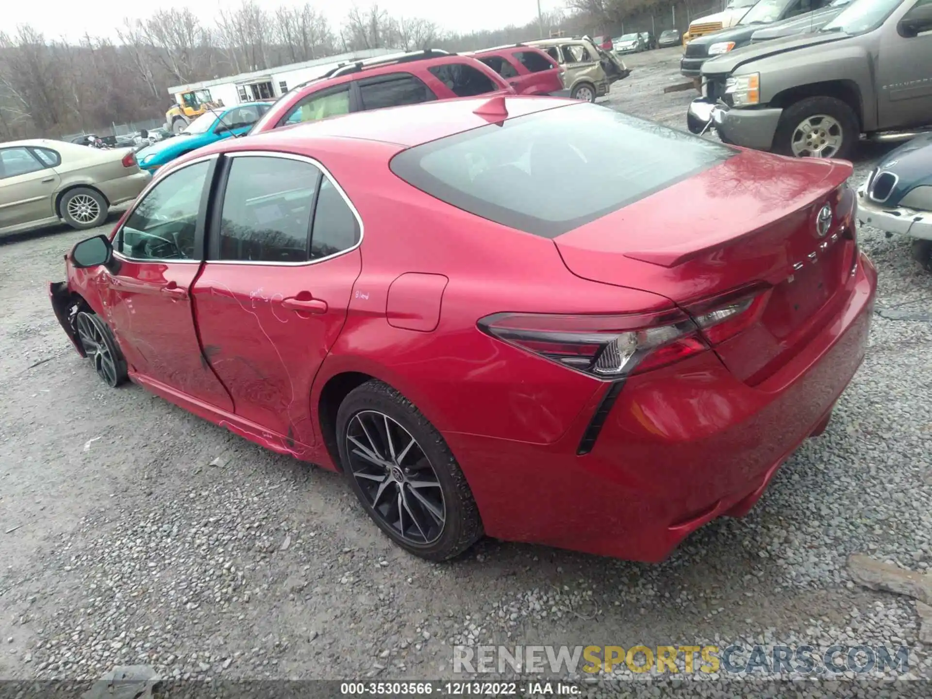 3 Photograph of a damaged car 4T1G11AK4MU406956 TOYOTA CAMRY 2021