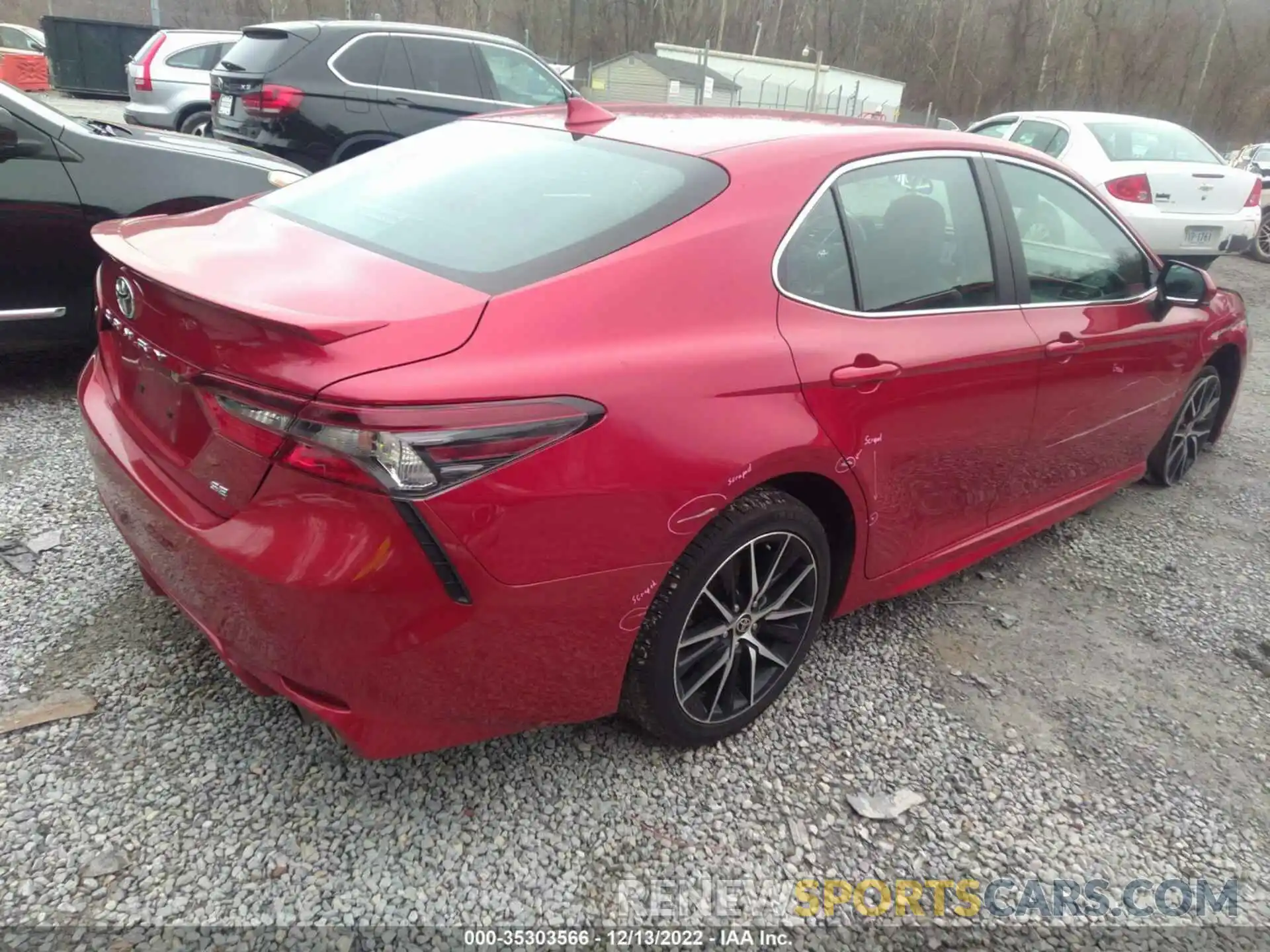 4 Photograph of a damaged car 4T1G11AK4MU406956 TOYOTA CAMRY 2021