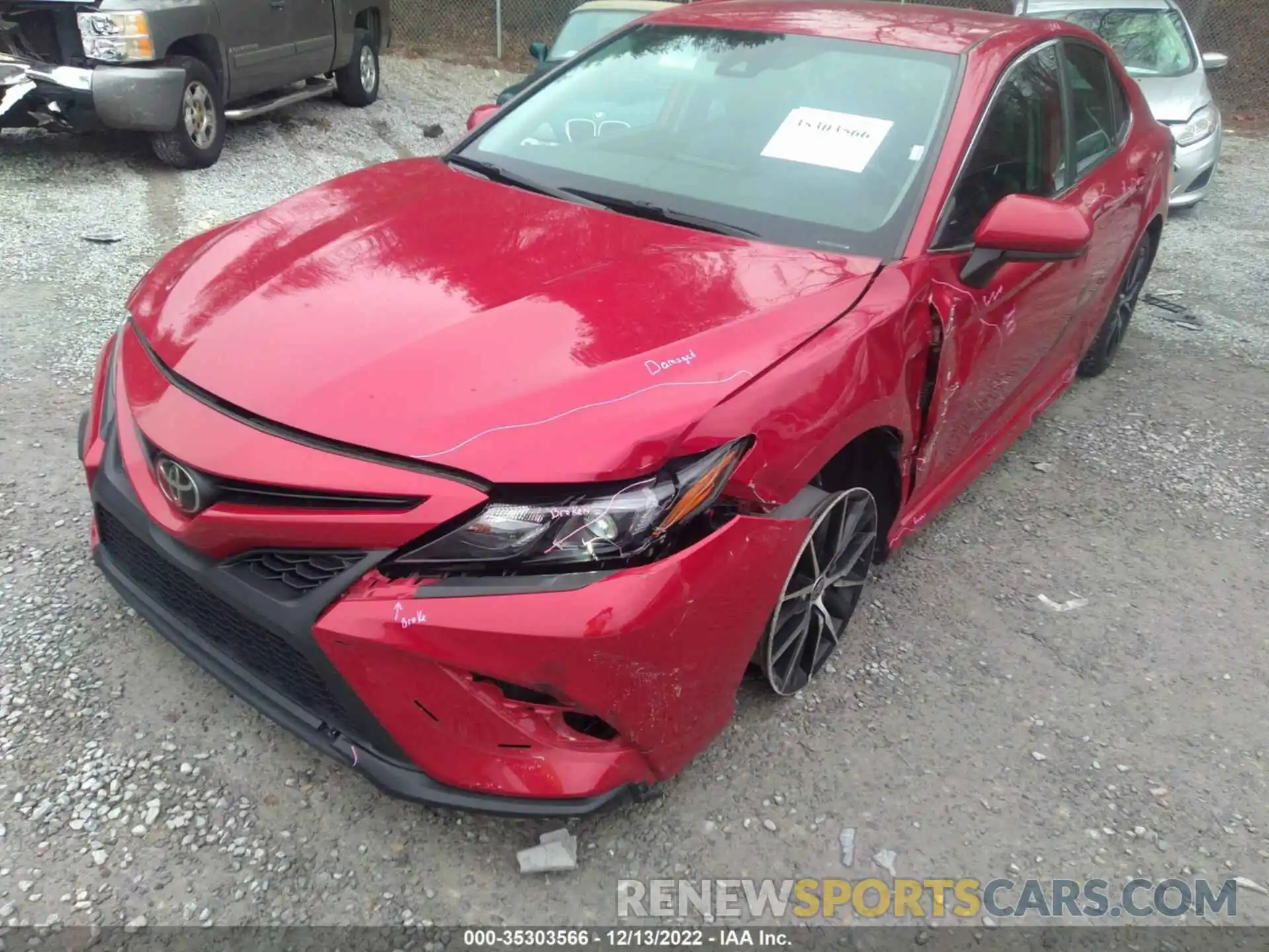 6 Photograph of a damaged car 4T1G11AK4MU406956 TOYOTA CAMRY 2021