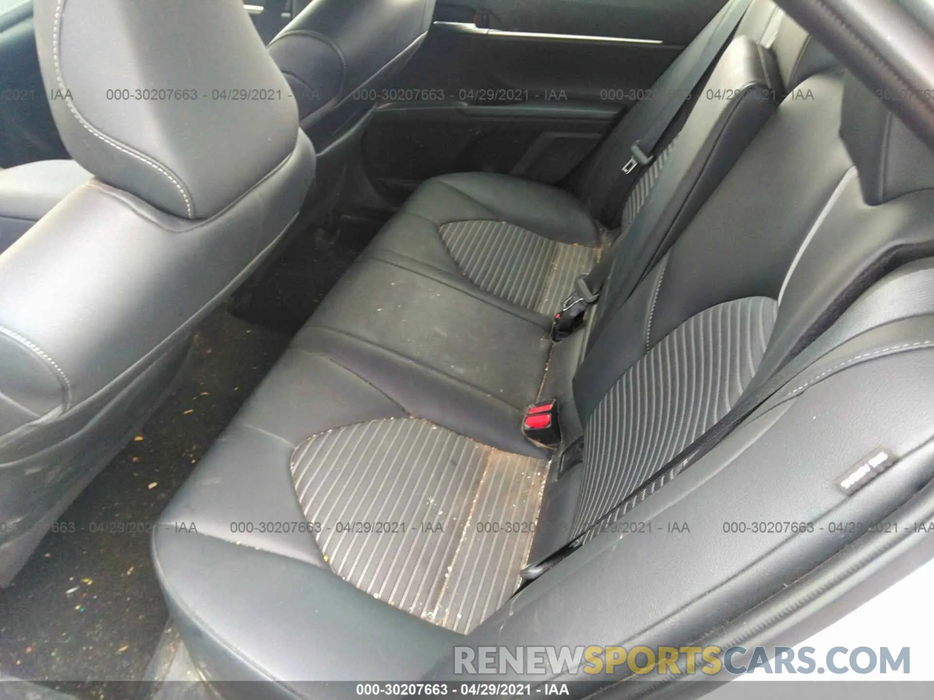 8 Photograph of a damaged car 4T1G11AK4MU411431 TOYOTA CAMRY 2021