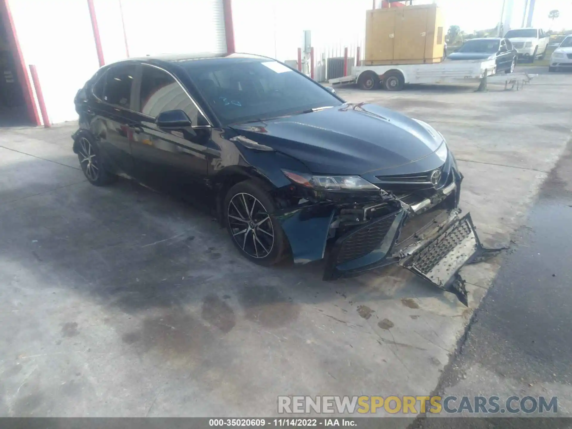 1 Photograph of a damaged car 4T1G11AK4MU417973 TOYOTA CAMRY 2021