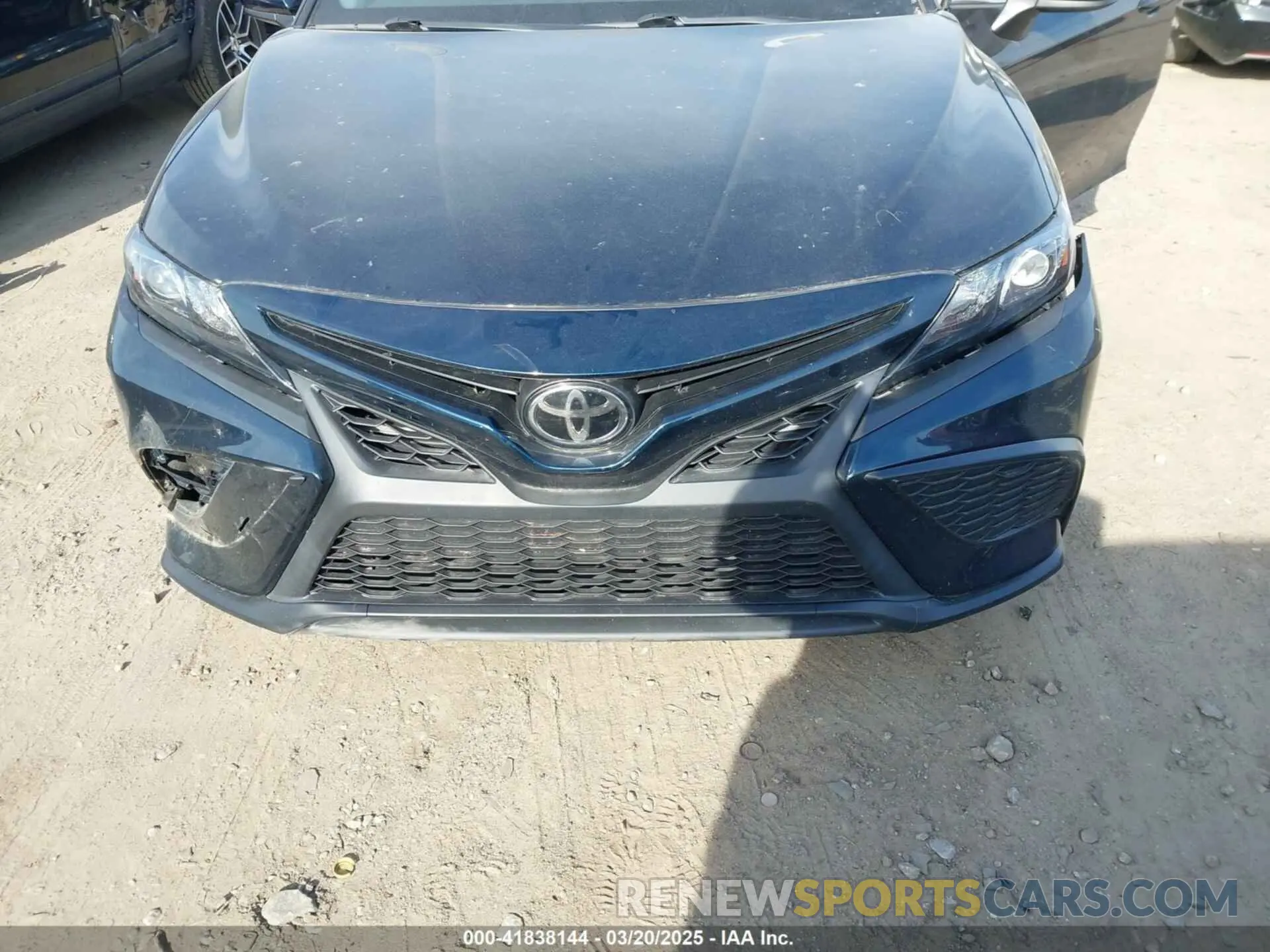 20 Photograph of a damaged car 4T1G11AK4MU422364 TOYOTA CAMRY 2021