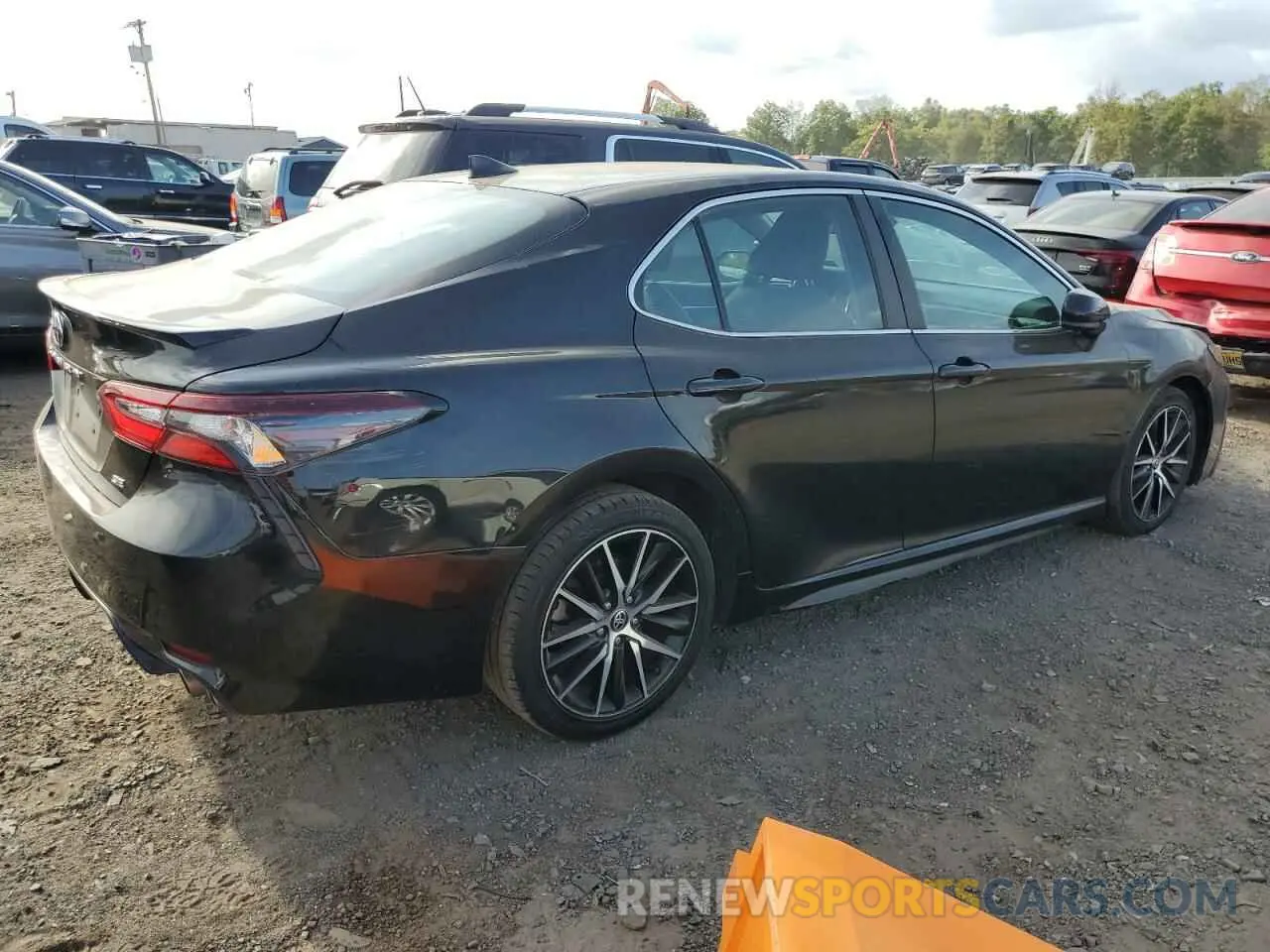3 Photograph of a damaged car 4T1G11AK4MU429816 TOYOTA CAMRY 2021