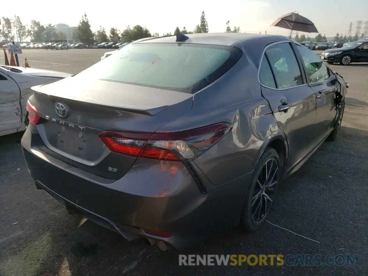 4 Photograph of a damaged car 4T1G11AK4MU431288 TOYOTA CAMRY 2021