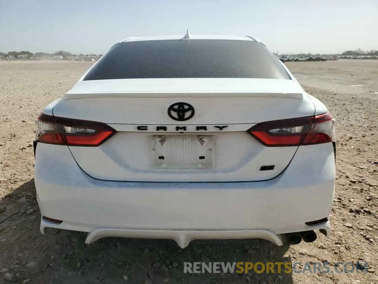 6 Photograph of a damaged car 4T1G11AK4MU438175 TOYOTA CAMRY 2021