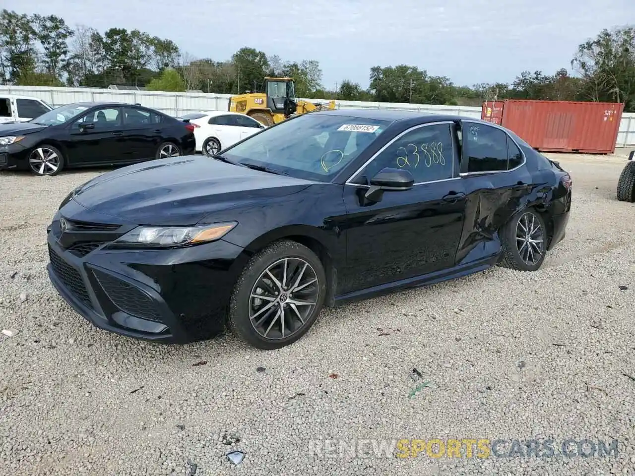 1 Photograph of a damaged car 4T1G11AK4MU450066 TOYOTA CAMRY 2021