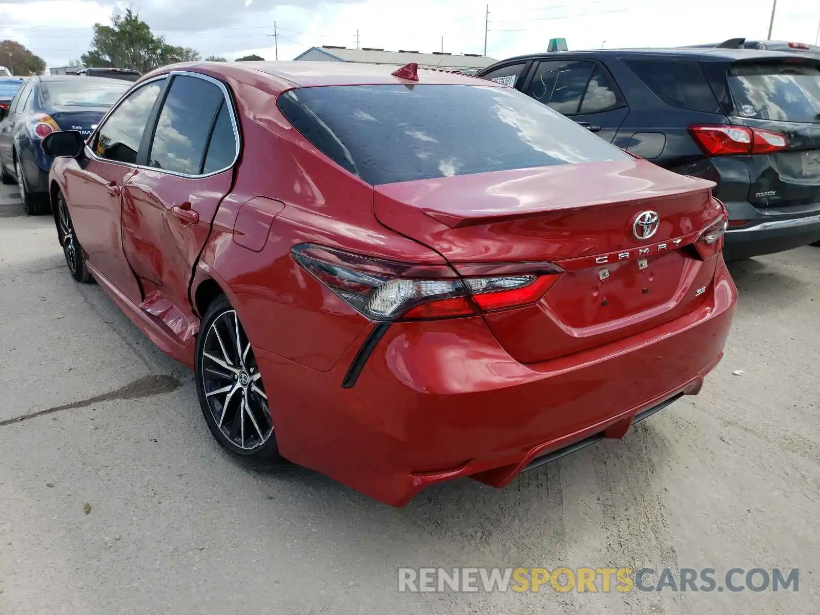 3 Photograph of a damaged car 4T1G11AK4MU451847 TOYOTA CAMRY 2021