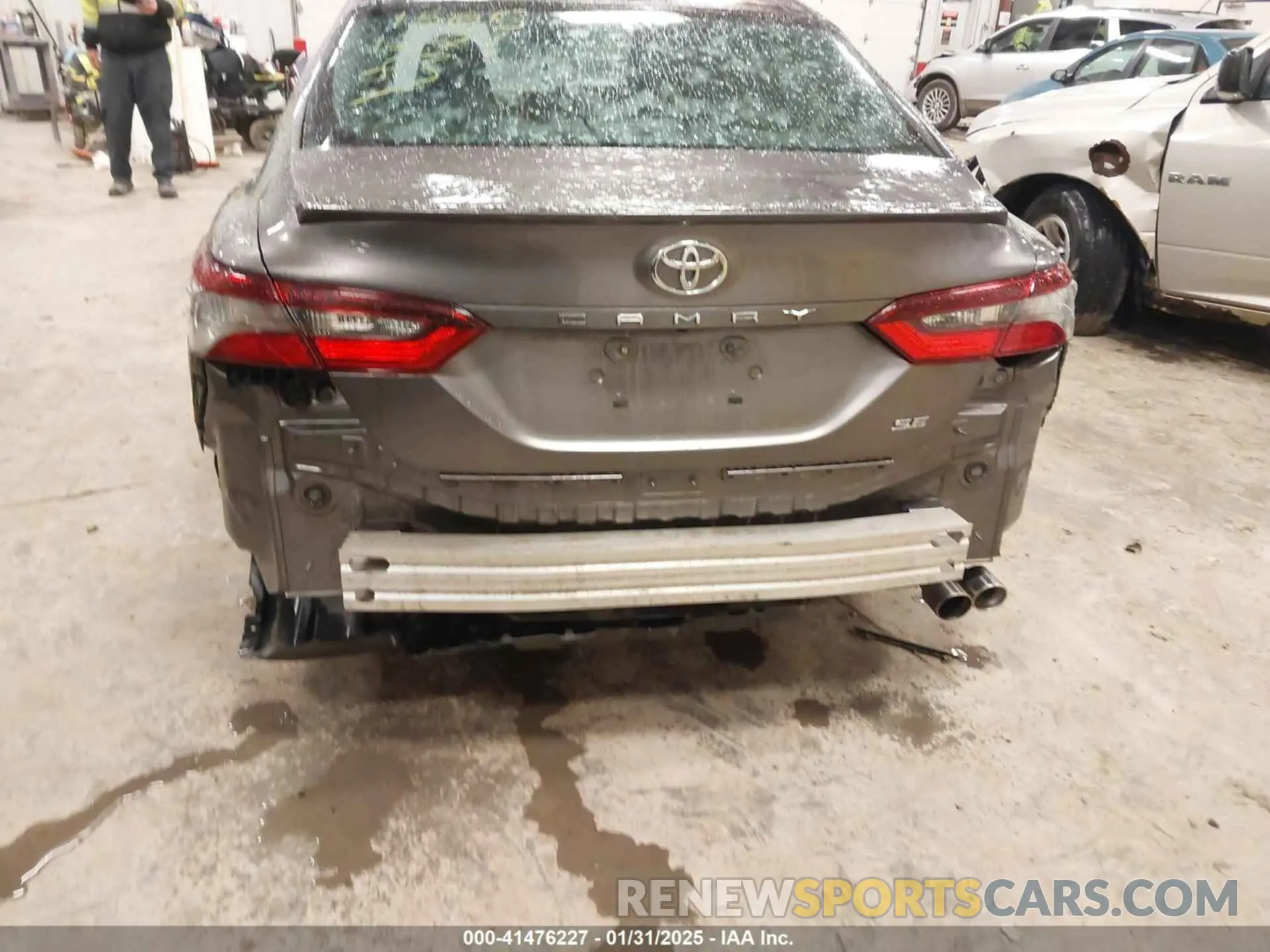 6 Photograph of a damaged car 4T1G11AK4MU452643 TOYOTA CAMRY 2021