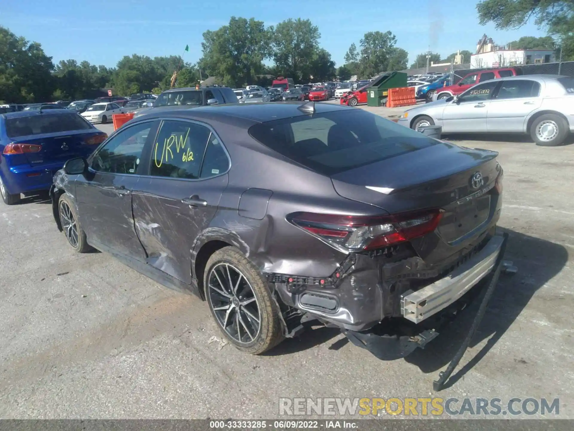 6 Photograph of a damaged car 4T1G11AK4MU454733 TOYOTA CAMRY 2021