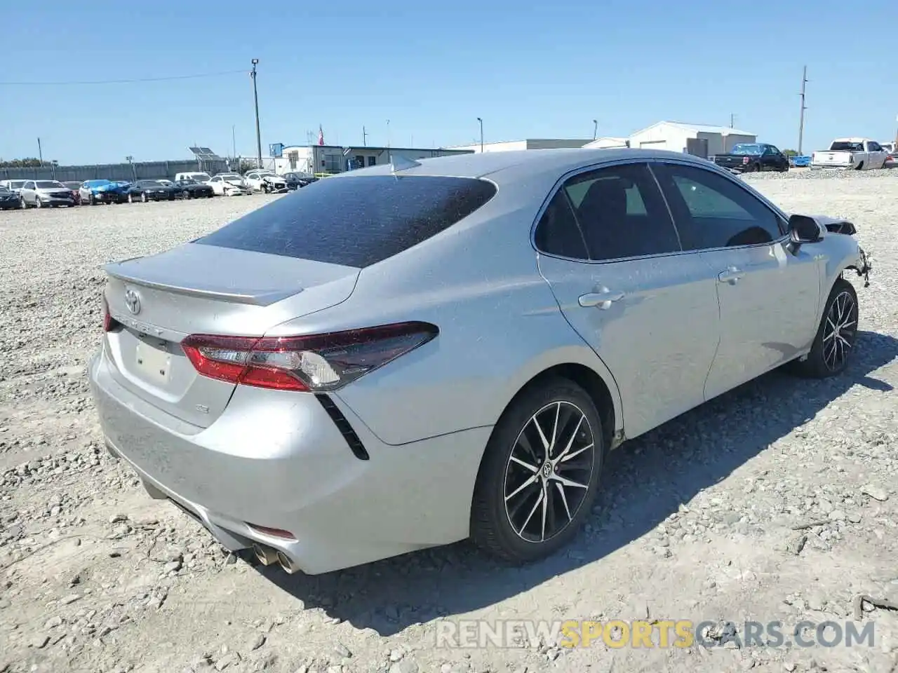 4 Photograph of a damaged car 4T1G11AK4MU460659 TOYOTA CAMRY 2021