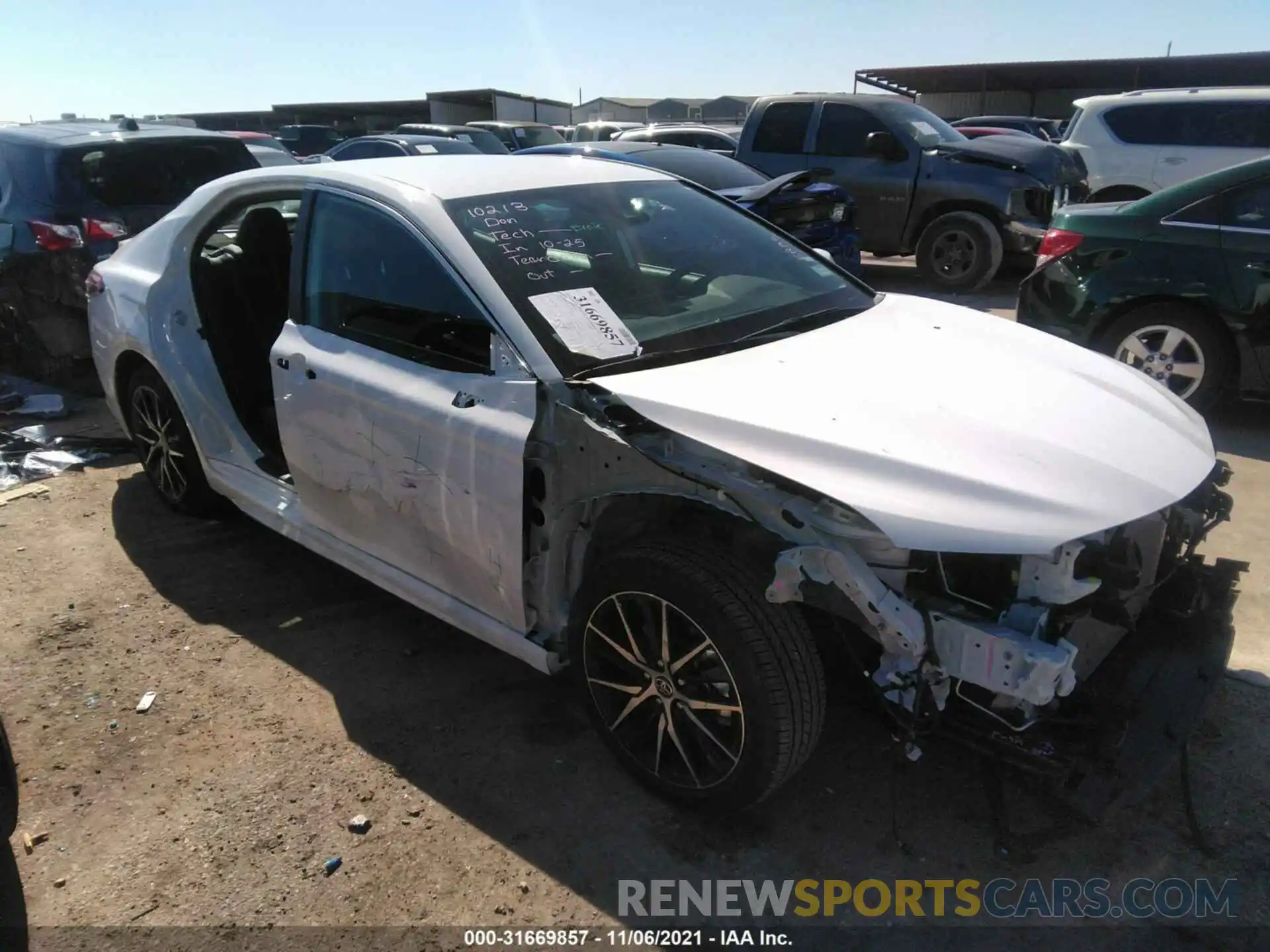 6 Photograph of a damaged car 4T1G11AK4MU464792 TOYOTA CAMRY 2021