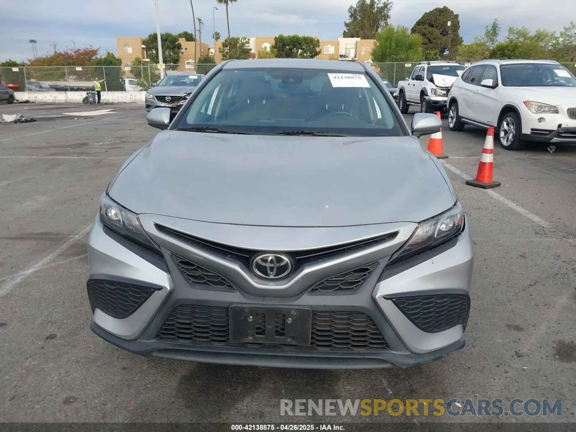 13 Photograph of a damaged car 4T1G11AK4MU471421 TOYOTA CAMRY 2021