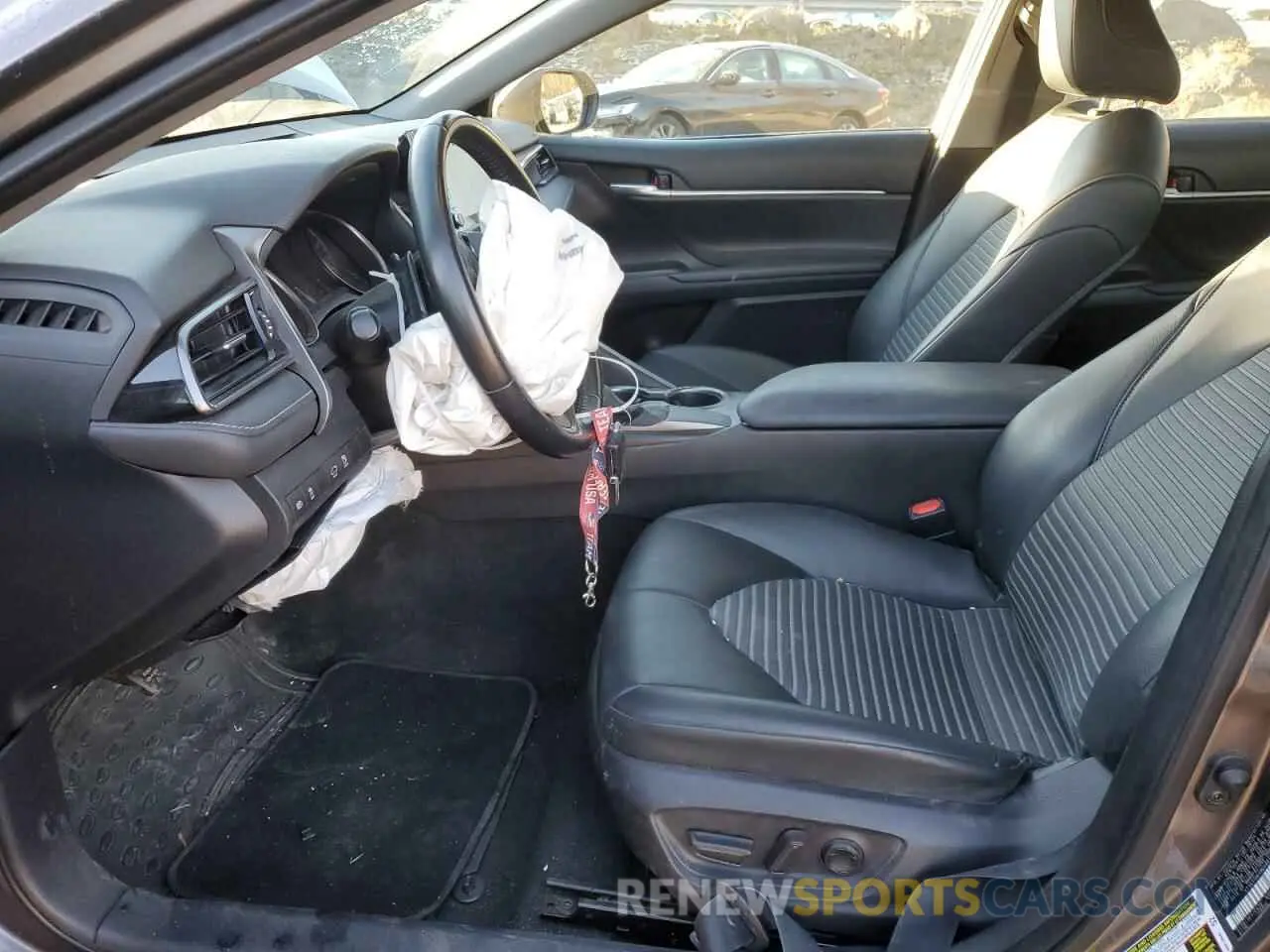 7 Photograph of a damaged car 4T1G11AK4MU480104 TOYOTA CAMRY 2021