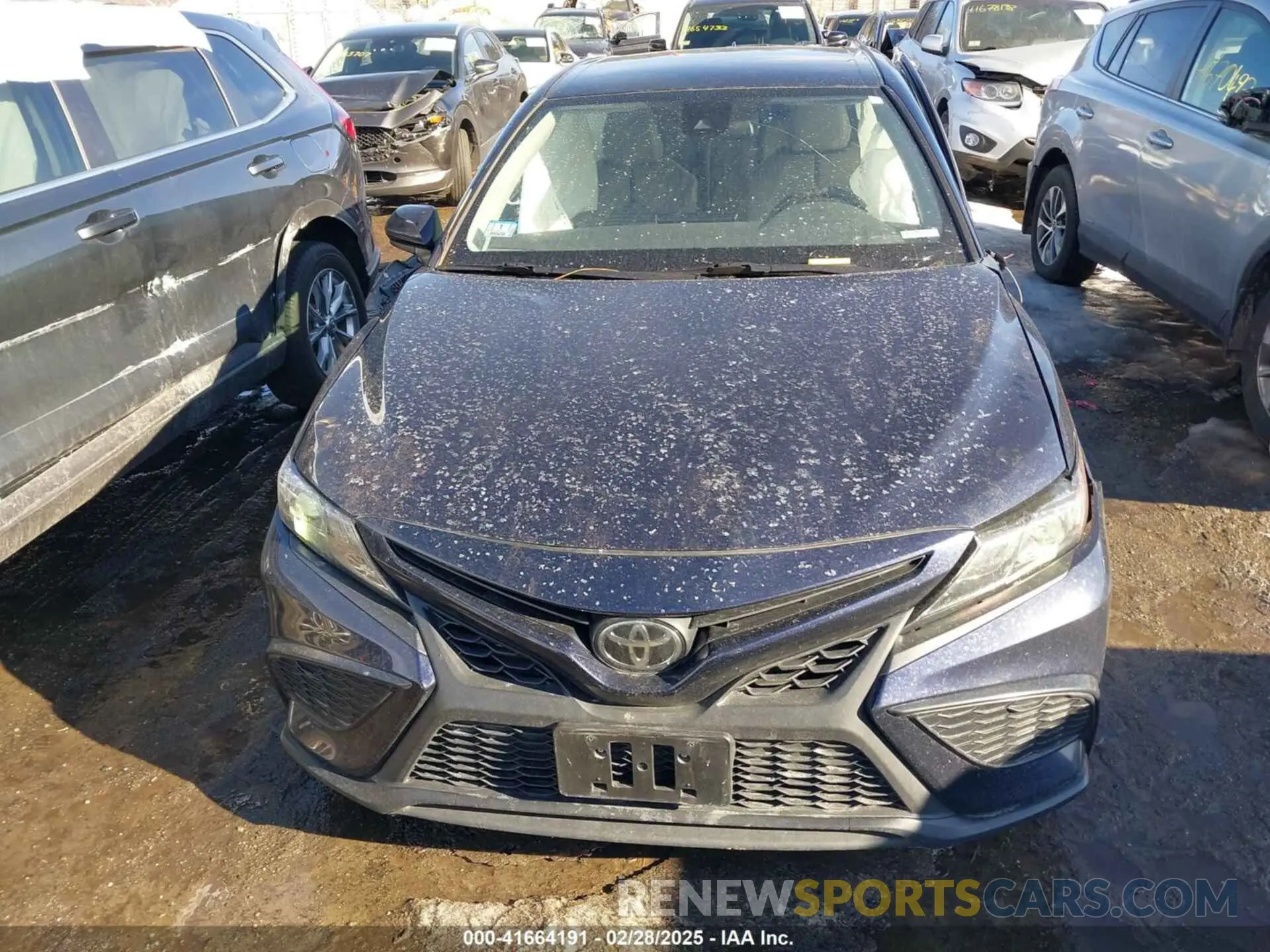 12 Photograph of a damaged car 4T1G11AK4MU484377 TOYOTA CAMRY 2021