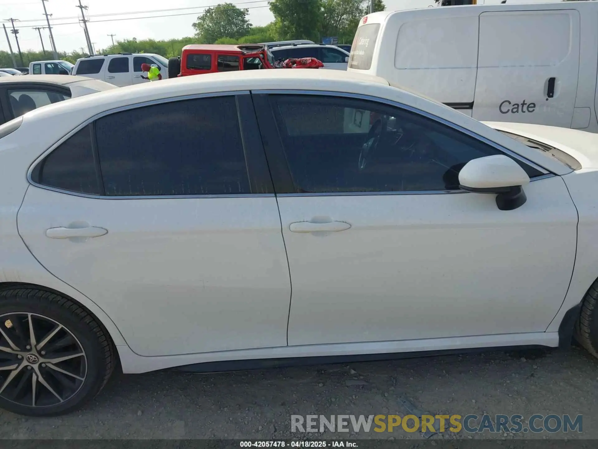 13 Photograph of a damaged car 4T1G11AK4MU496335 TOYOTA CAMRY 2021