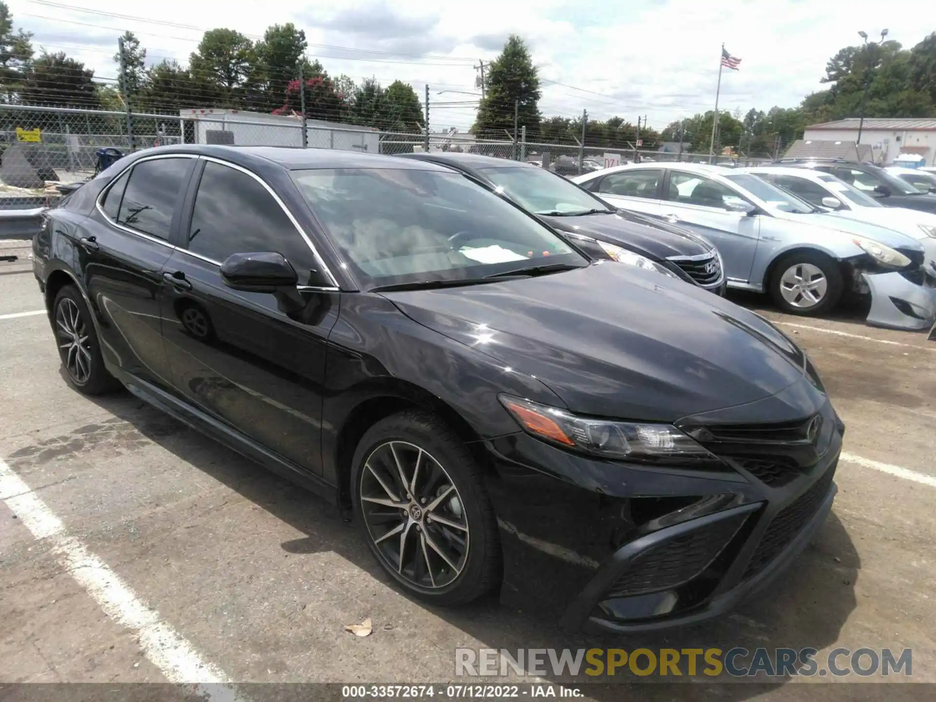 1 Photograph of a damaged car 4T1G11AK4MU497761 TOYOTA CAMRY 2021