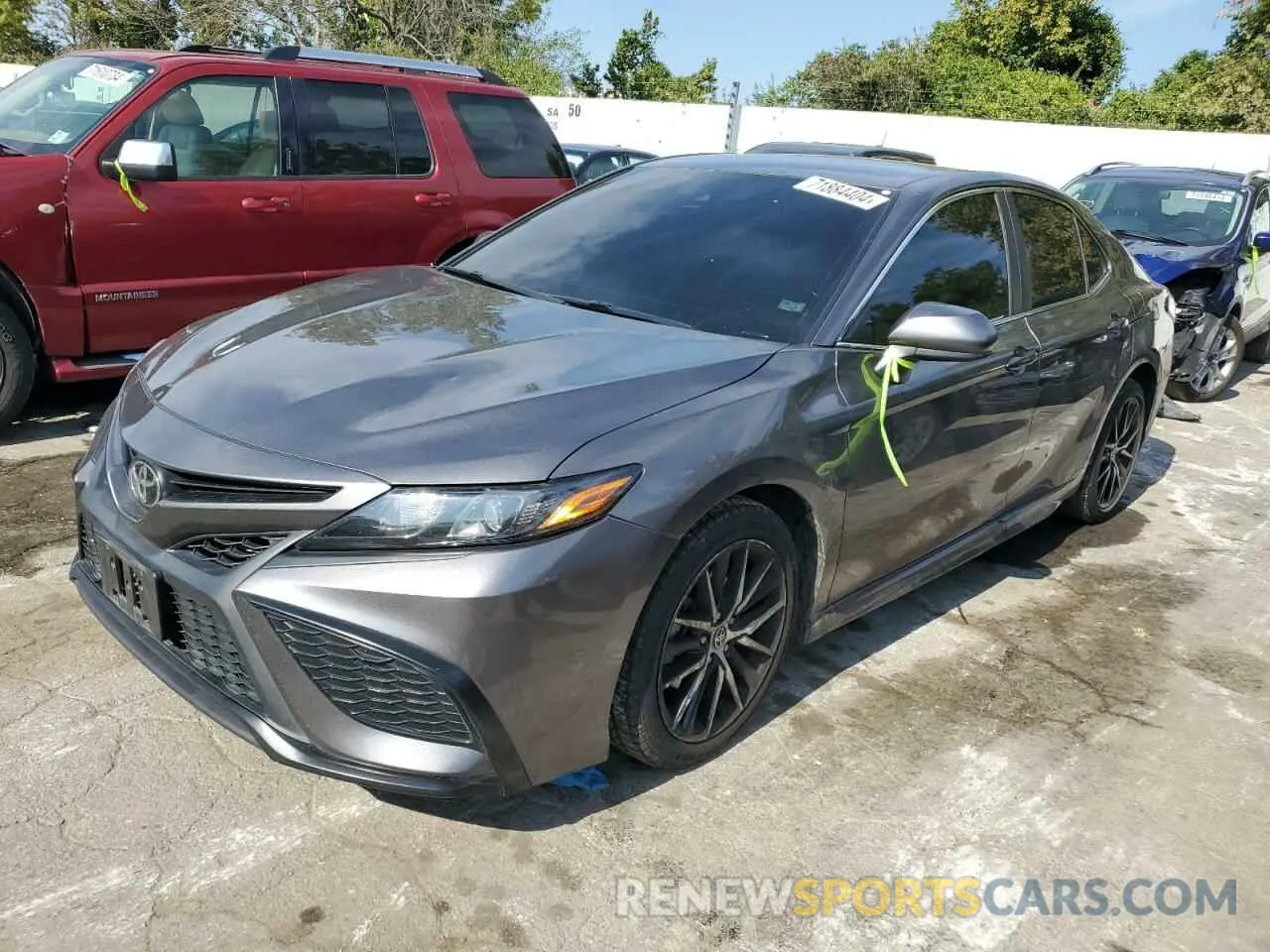 1 Photograph of a damaged car 4T1G11AK4MU529902 TOYOTA CAMRY 2021