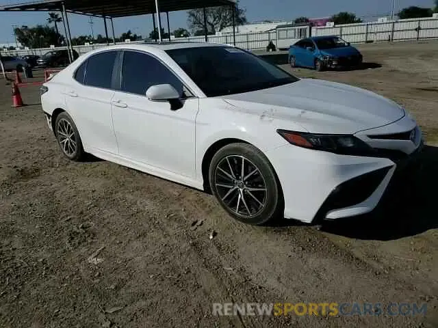 11 Photograph of a damaged car 4T1G11AK4MU535358 TOYOTA CAMRY 2021