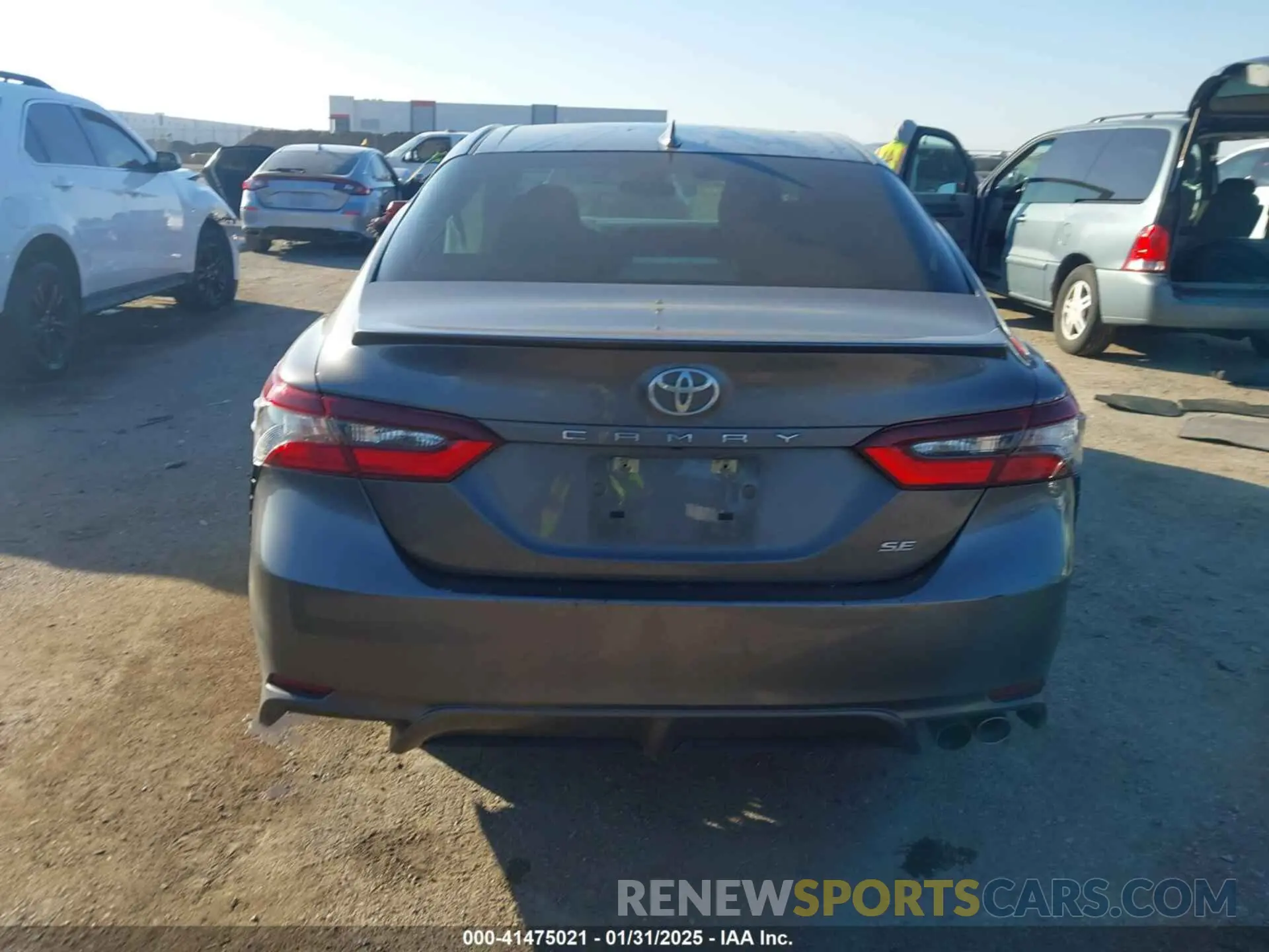 16 Photograph of a damaged car 4T1G11AK4MU535604 TOYOTA CAMRY 2021