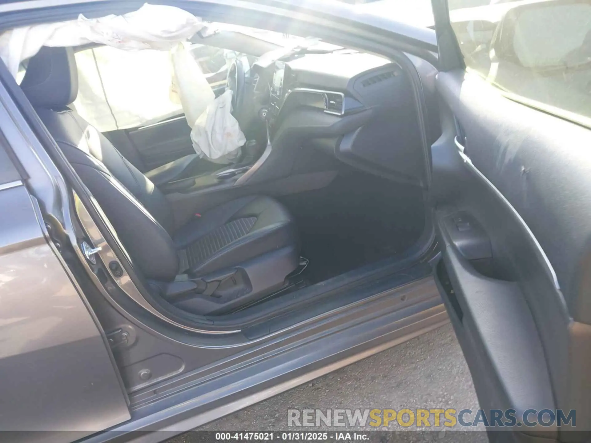 5 Photograph of a damaged car 4T1G11AK4MU535604 TOYOTA CAMRY 2021