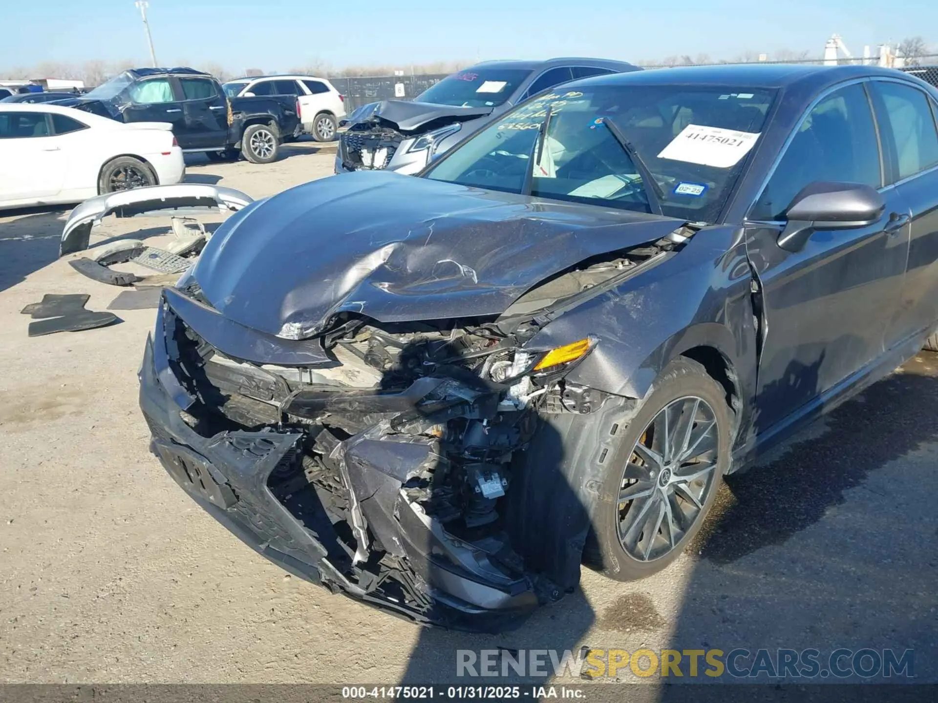 6 Photograph of a damaged car 4T1G11AK4MU535604 TOYOTA CAMRY 2021