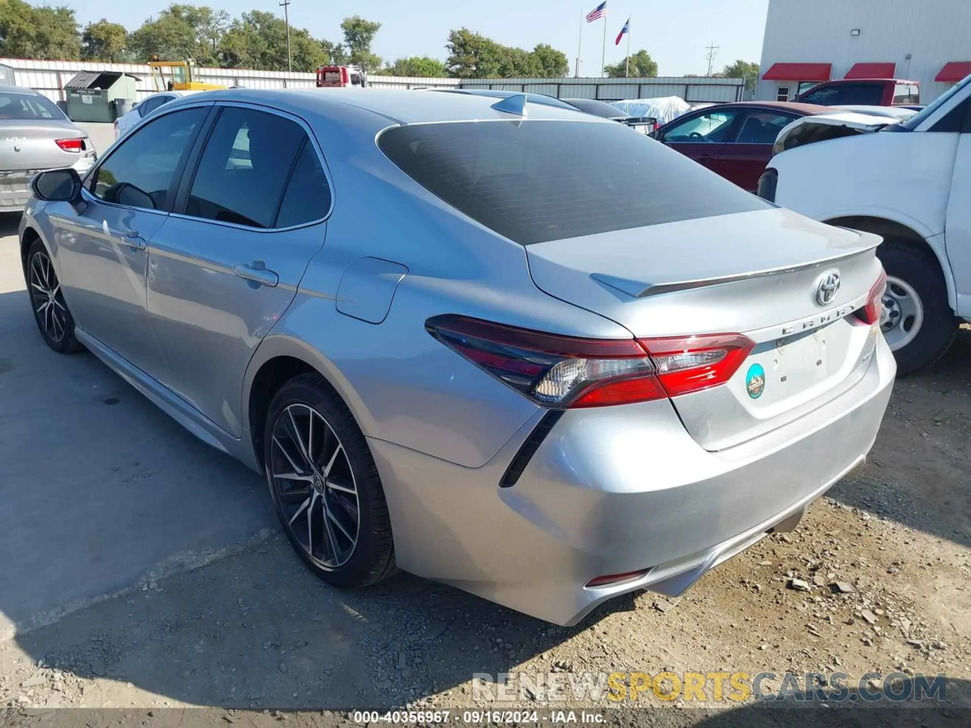 3 Photograph of a damaged car 4T1G11AK4MU542651 TOYOTA CAMRY 2021