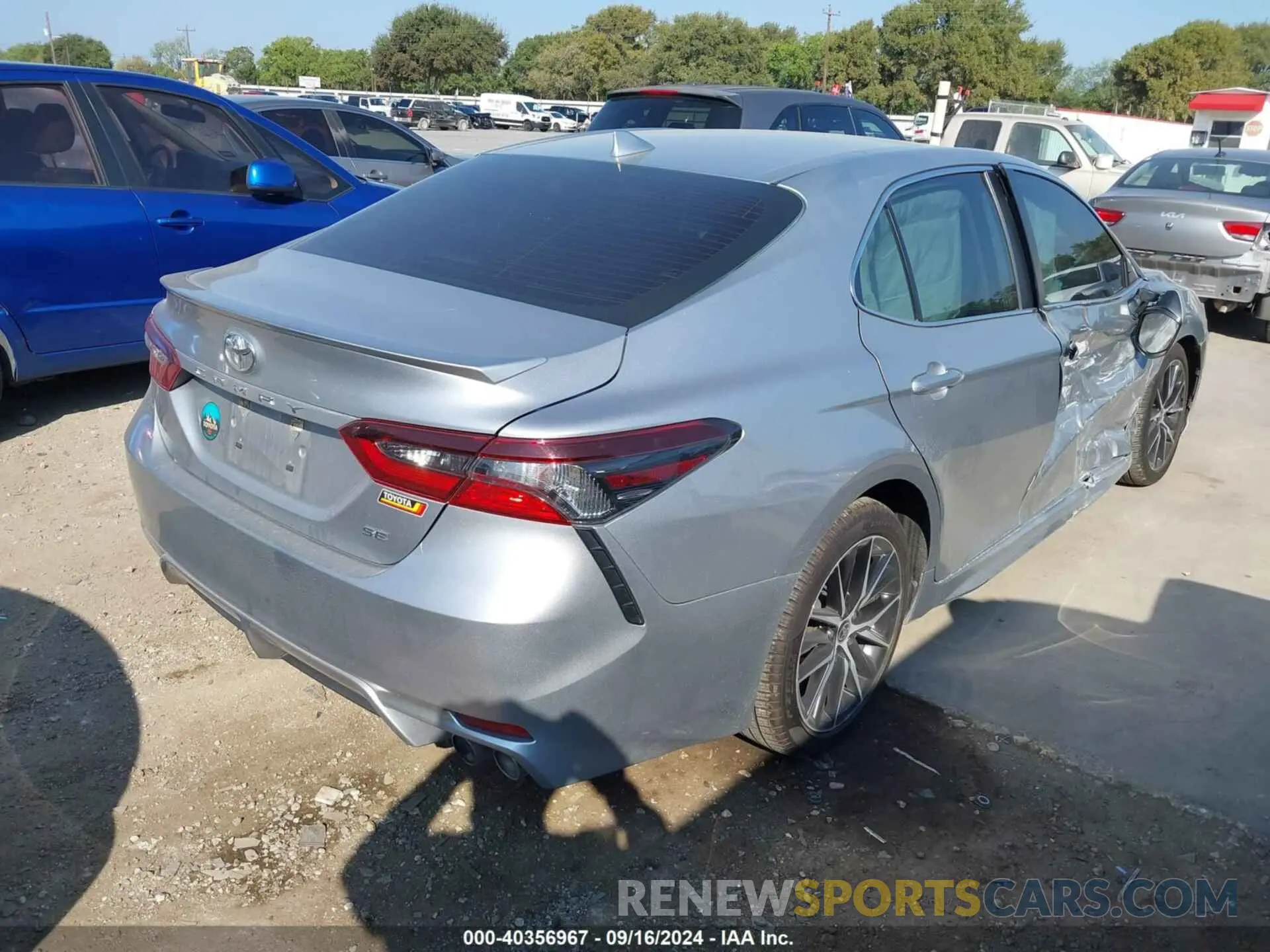 4 Photograph of a damaged car 4T1G11AK4MU542651 TOYOTA CAMRY 2021