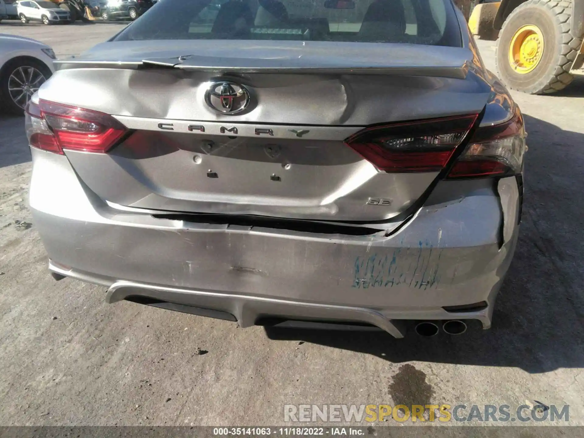 6 Photograph of a damaged car 4T1G11AK4MU548627 TOYOTA CAMRY 2021