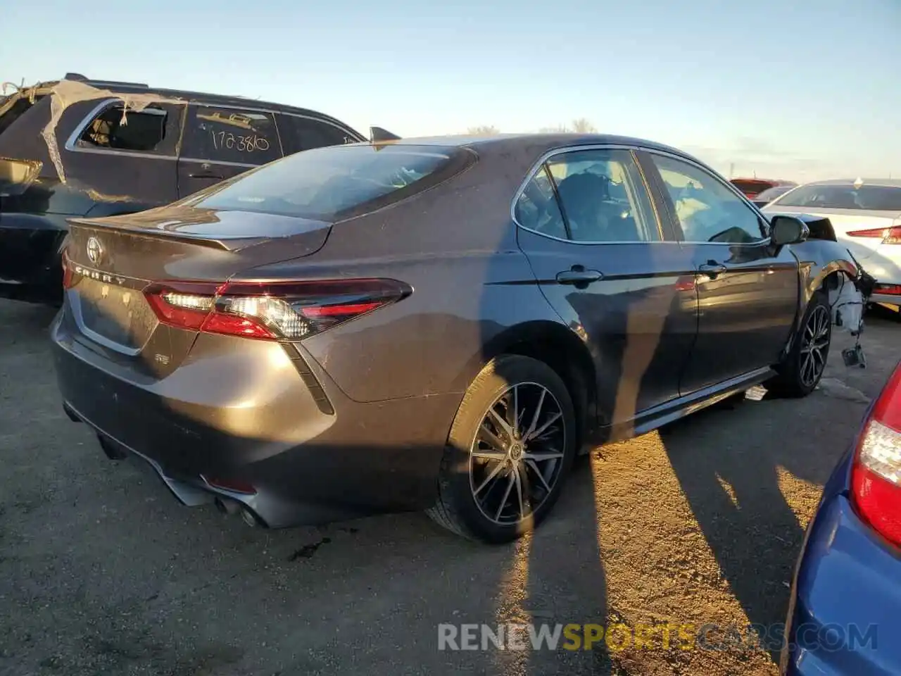 3 Photograph of a damaged car 4T1G11AK4MU549700 TOYOTA CAMRY 2021