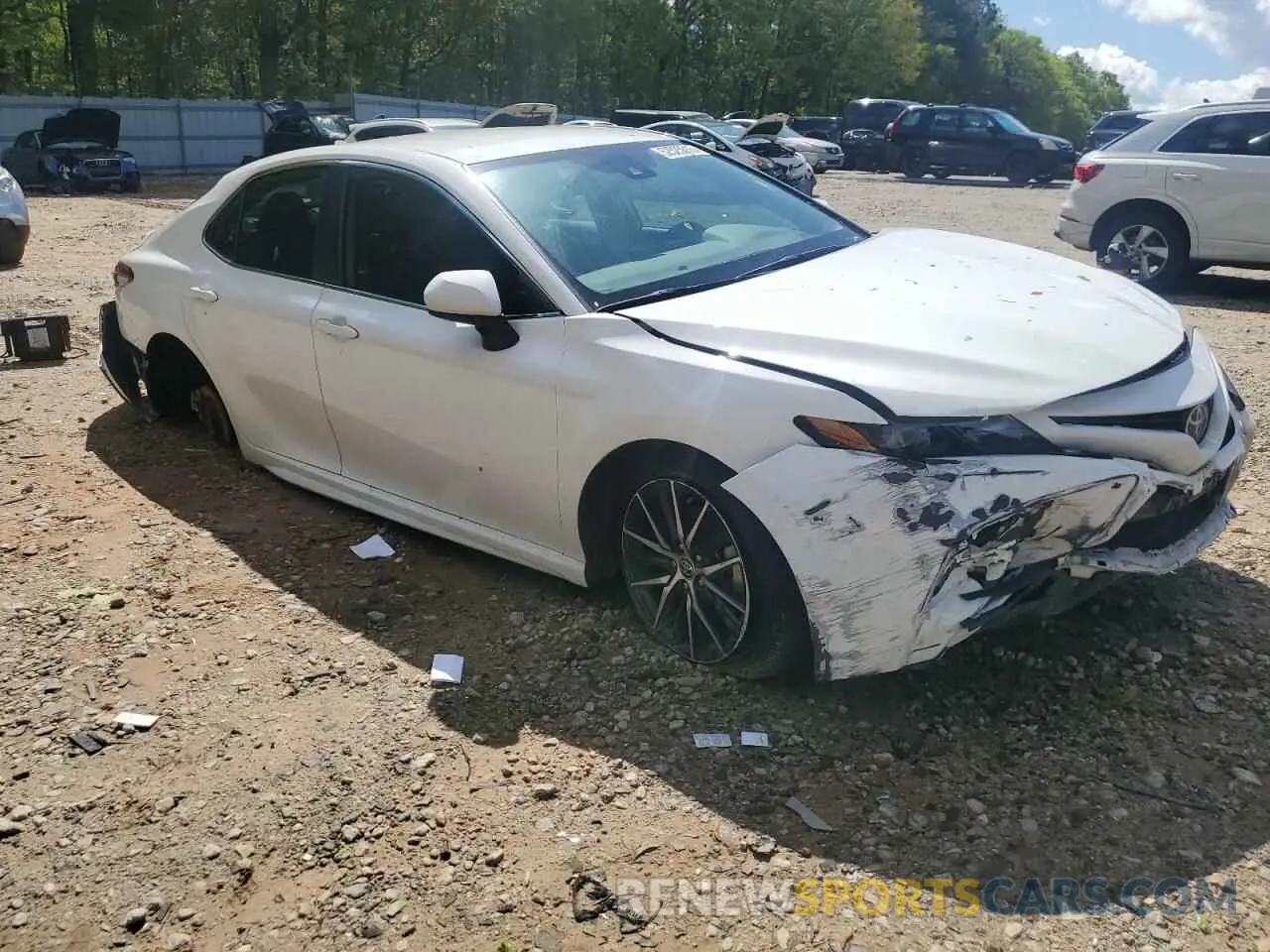 4 Photograph of a damaged car 4T1G11AK4MU550524 TOYOTA CAMRY 2021