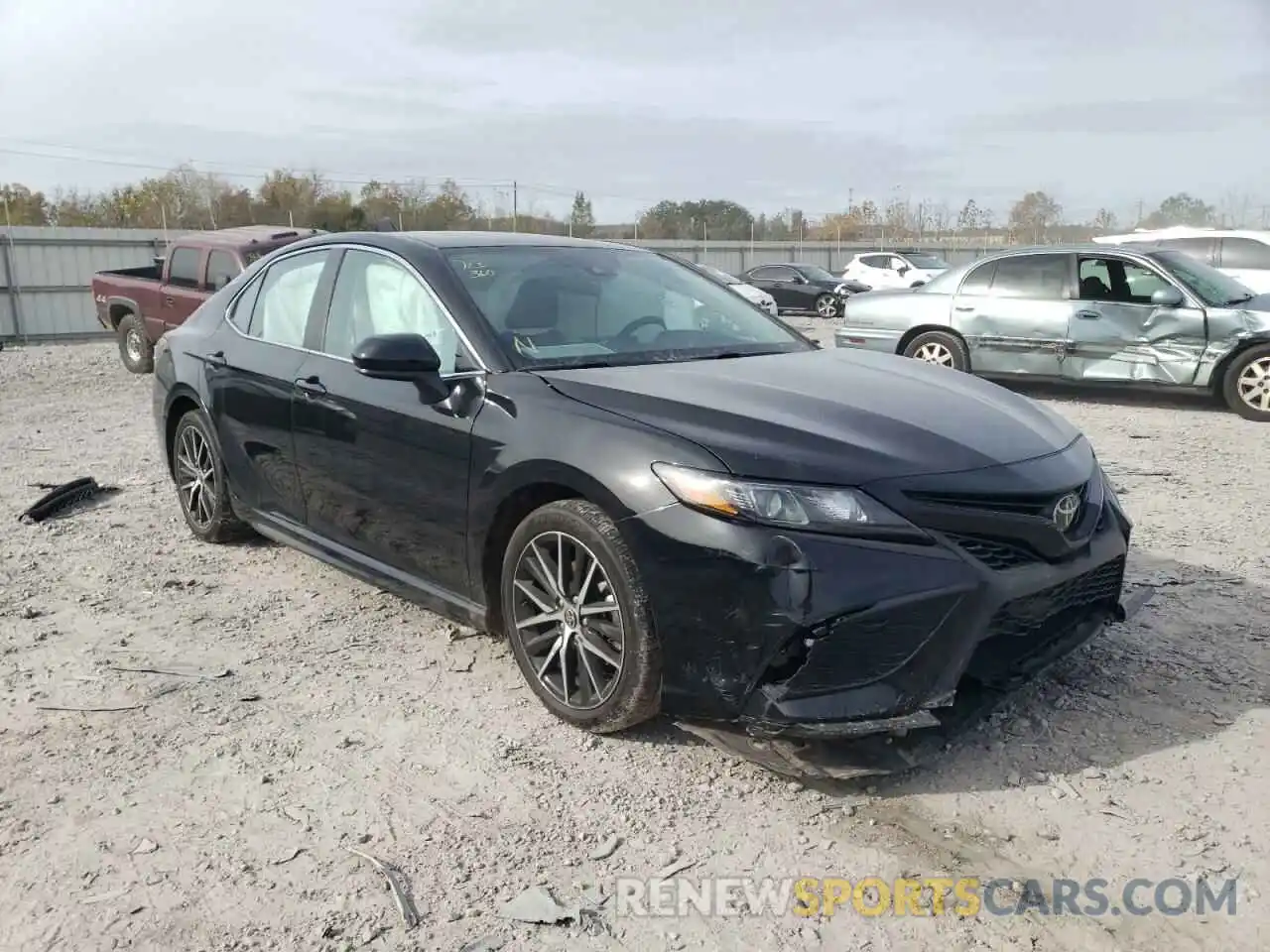 1 Photograph of a damaged car 4T1G11AK4MU575584 TOYOTA CAMRY 2021