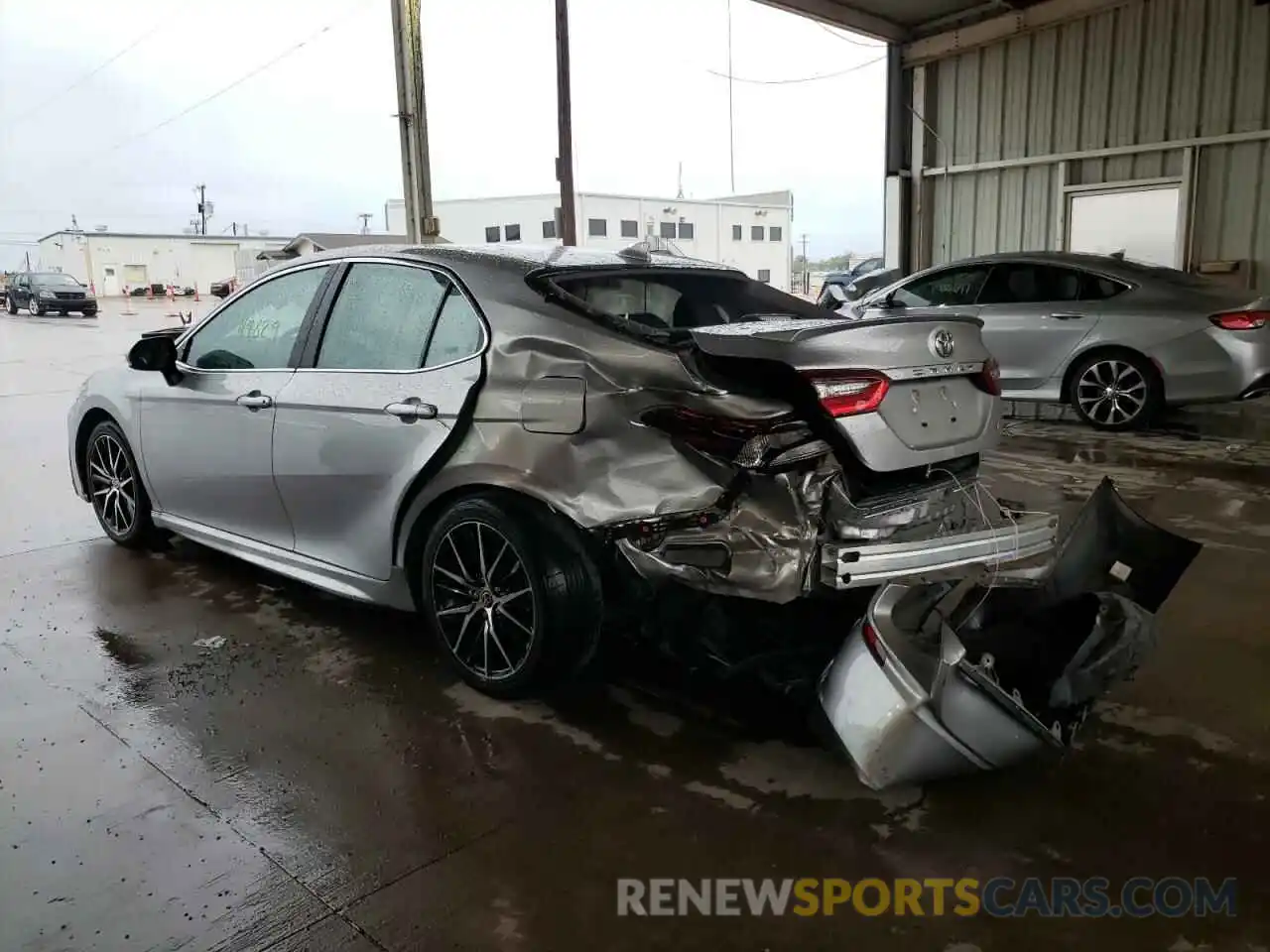 2 Photograph of a damaged car 4T1G11AK4MU577190 TOYOTA CAMRY 2021