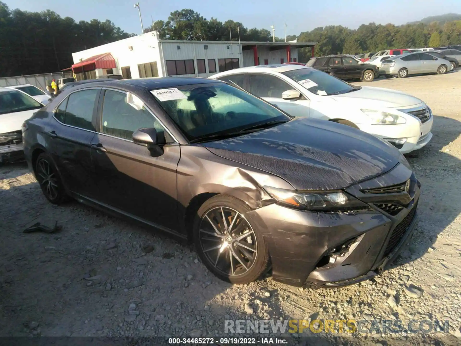 1 Photograph of a damaged car 4T1G11AK4MU591008 TOYOTA CAMRY 2021