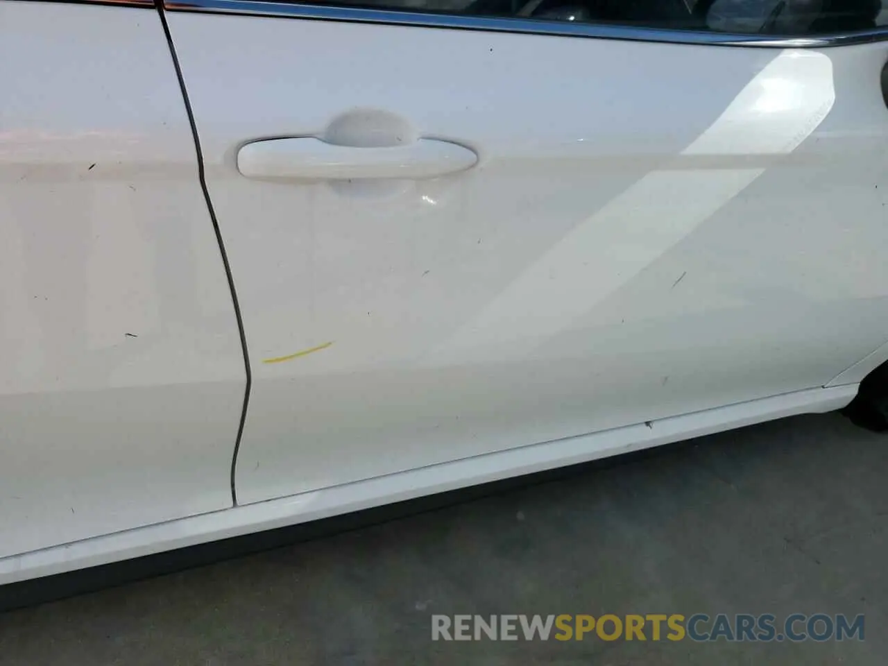12 Photograph of a damaged car 4T1G11AK4MU601567 TOYOTA CAMRY 2021