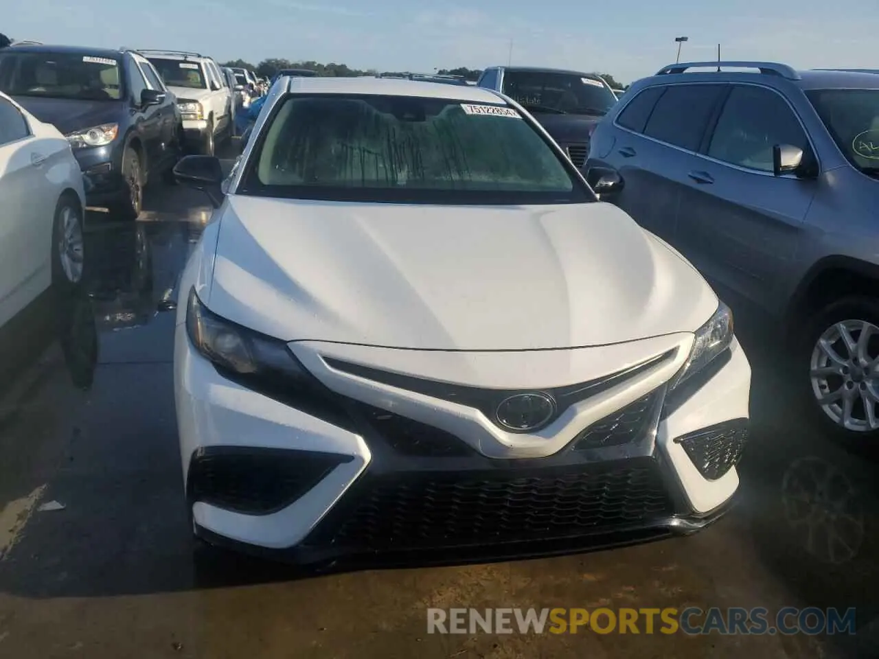 5 Photograph of a damaged car 4T1G11AK4MU601567 TOYOTA CAMRY 2021